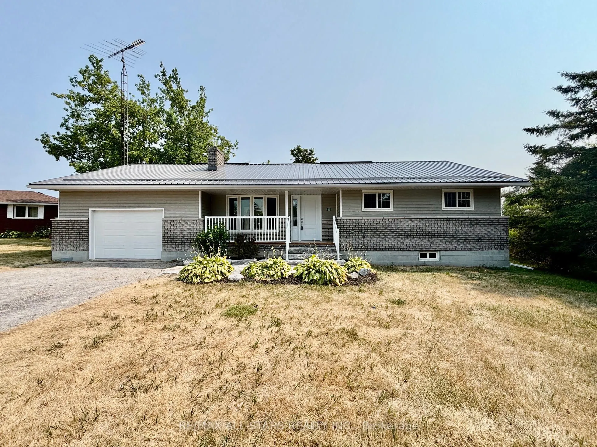 23 Bruce Street
