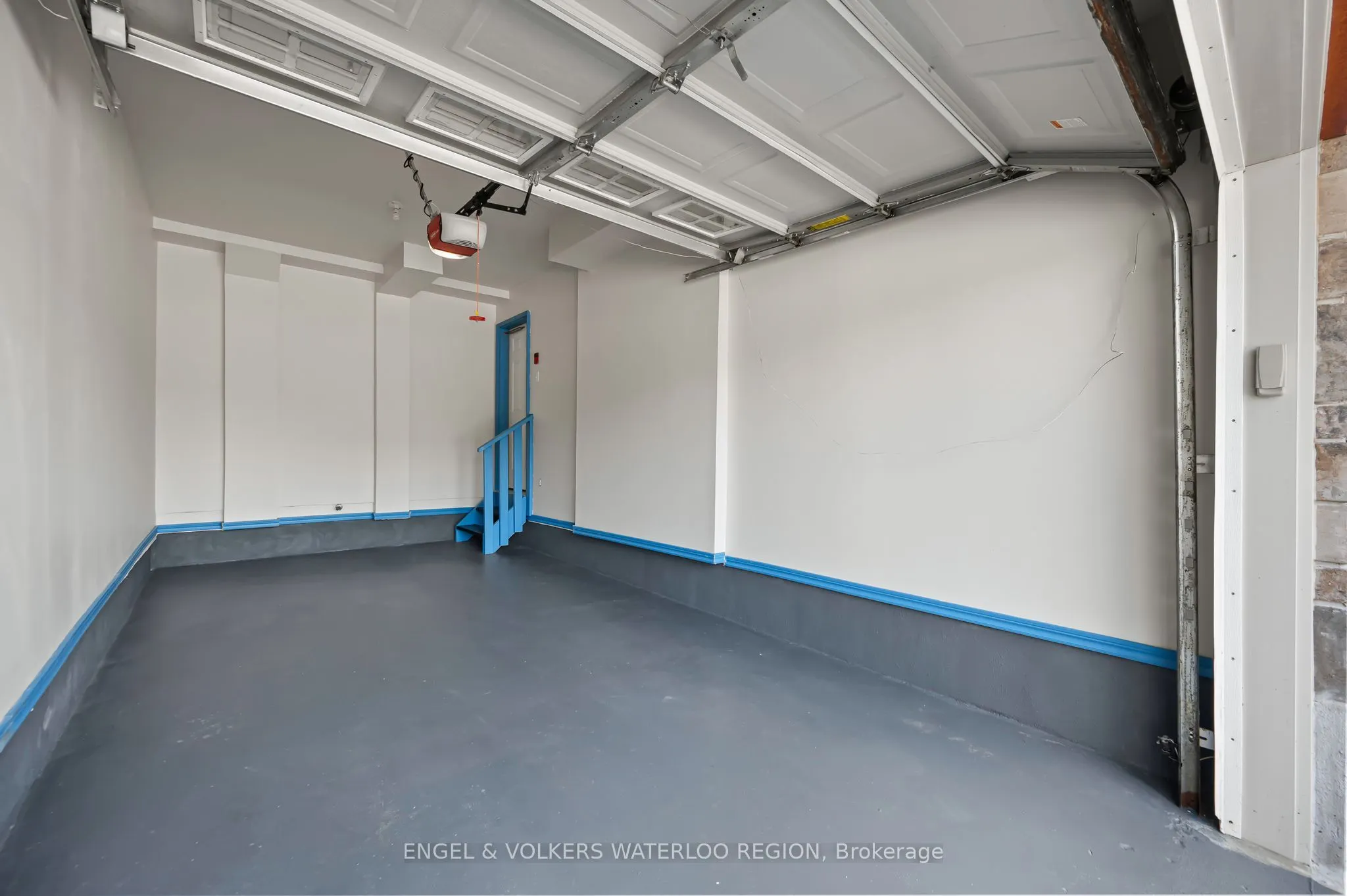 6 Upper Mercer Street, #D16