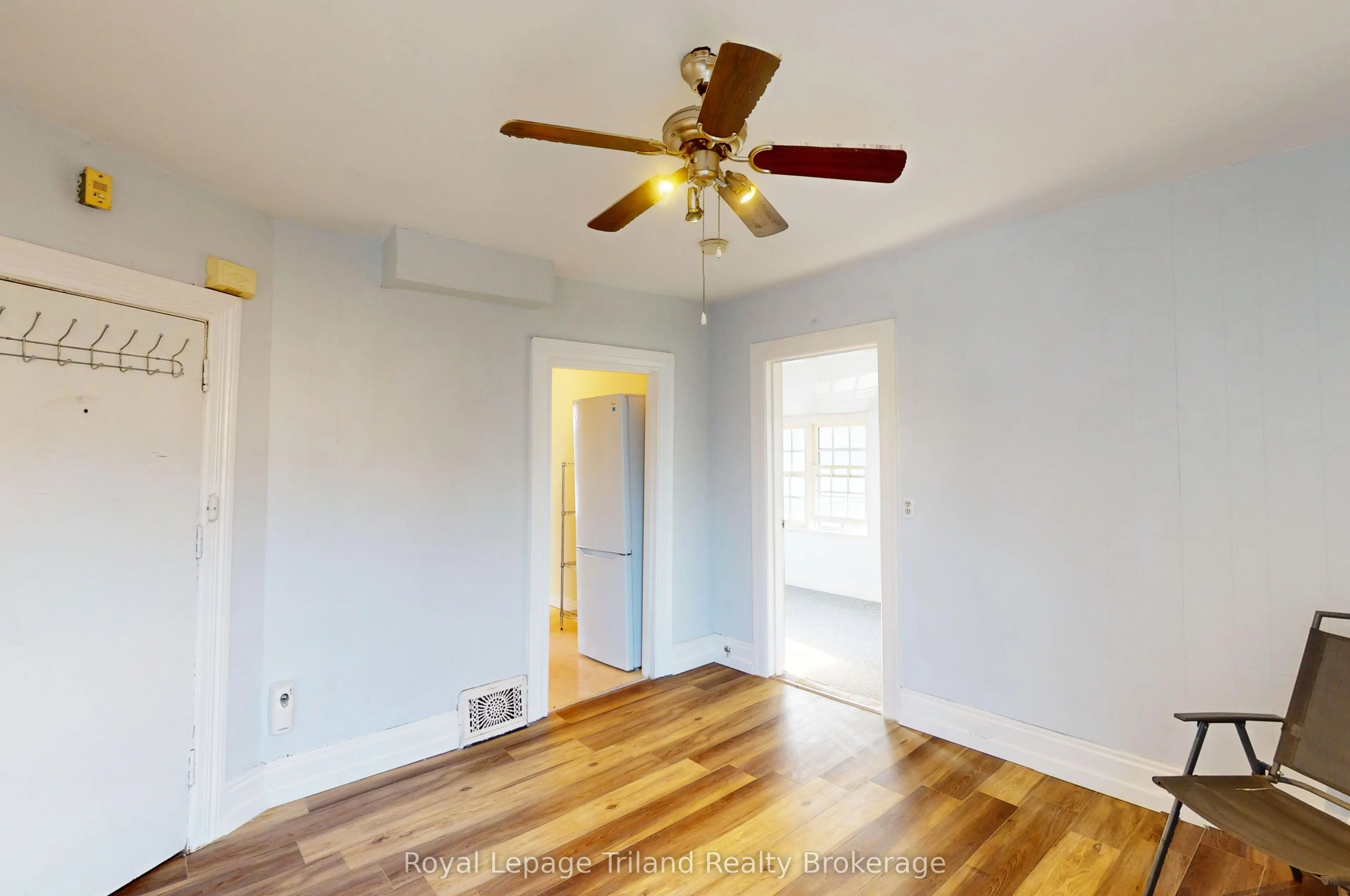 747 Dundas Street, #3