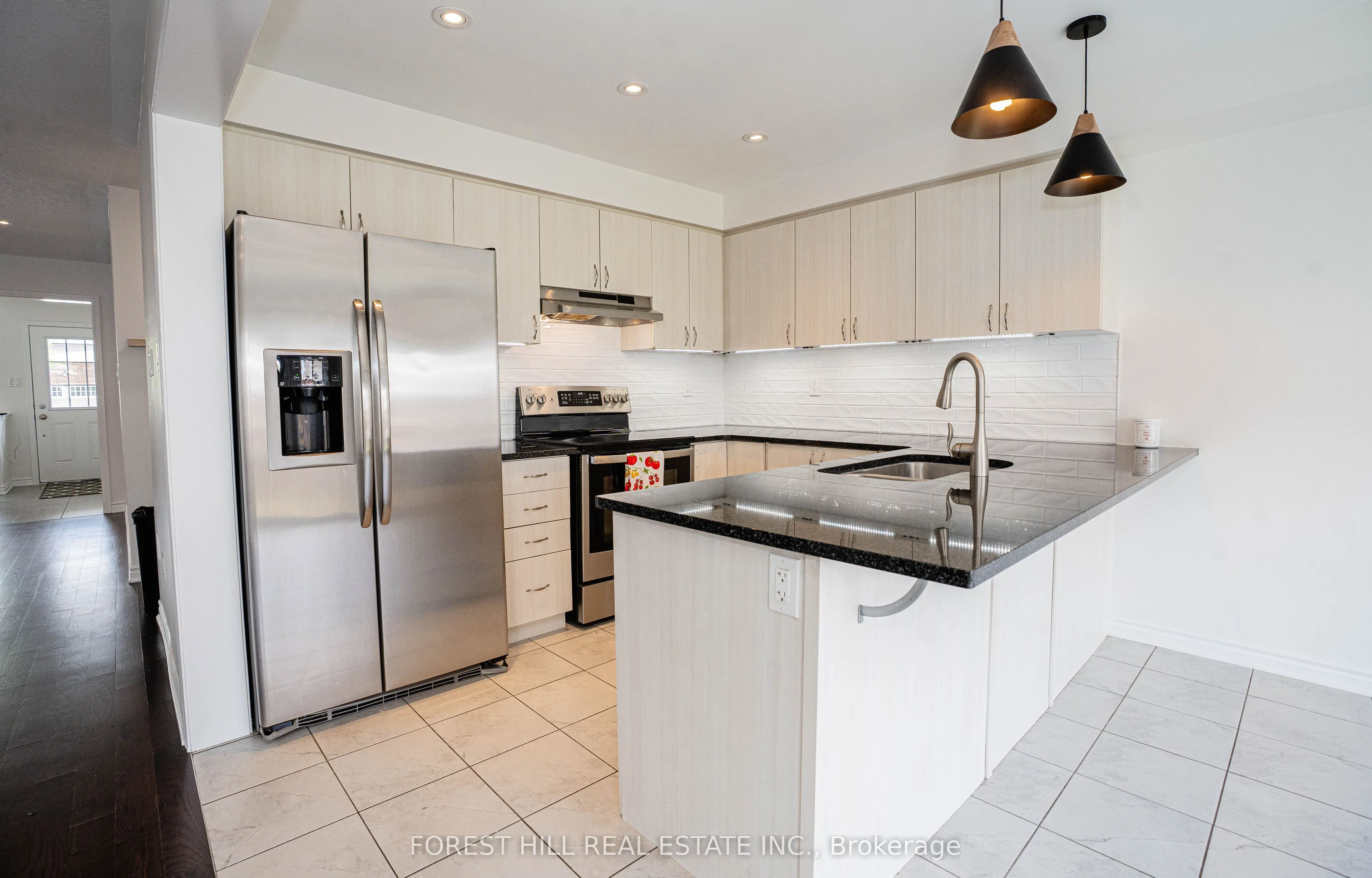 11 Glenvista Drive