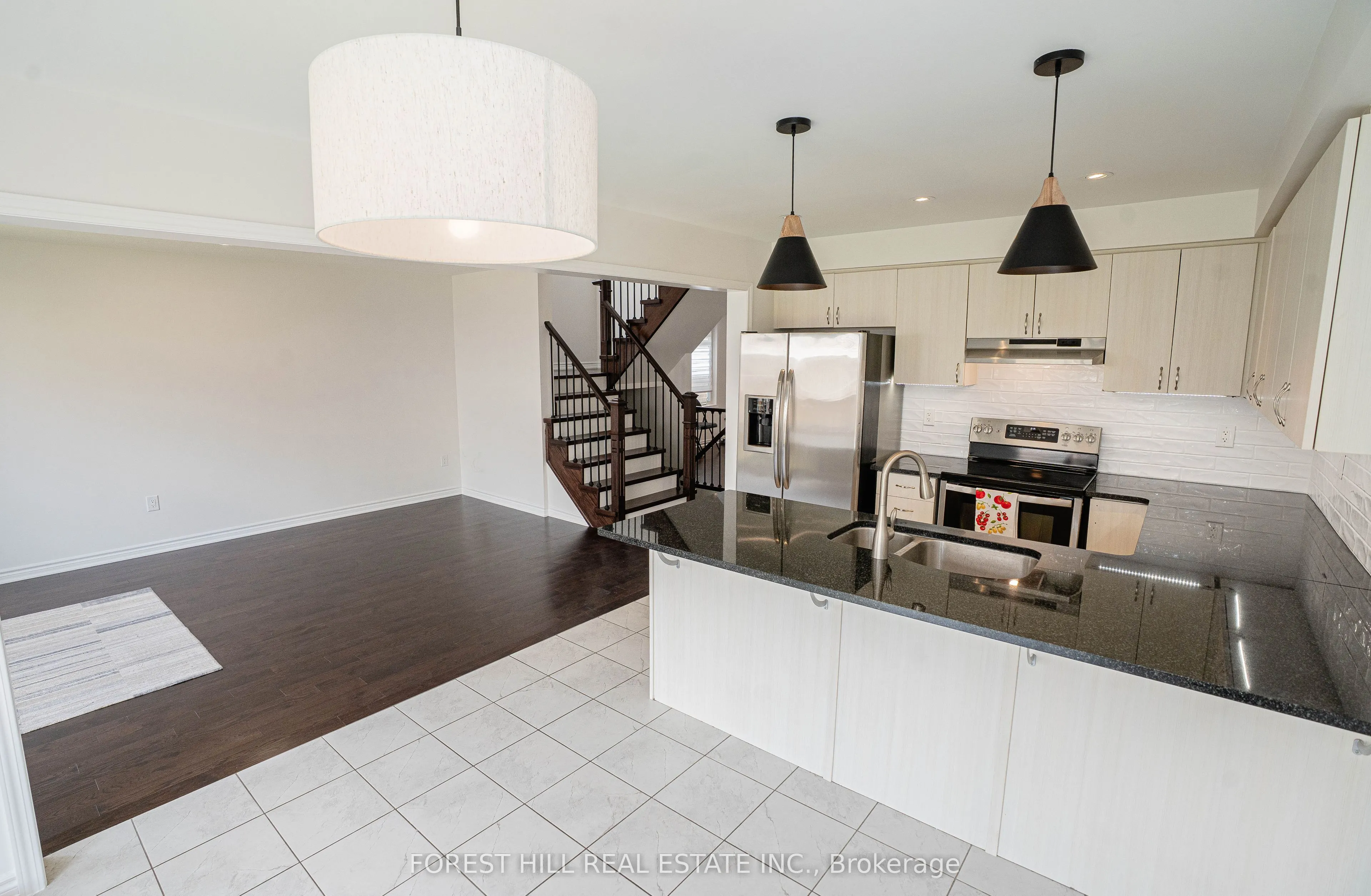 11 Glenvista Drive