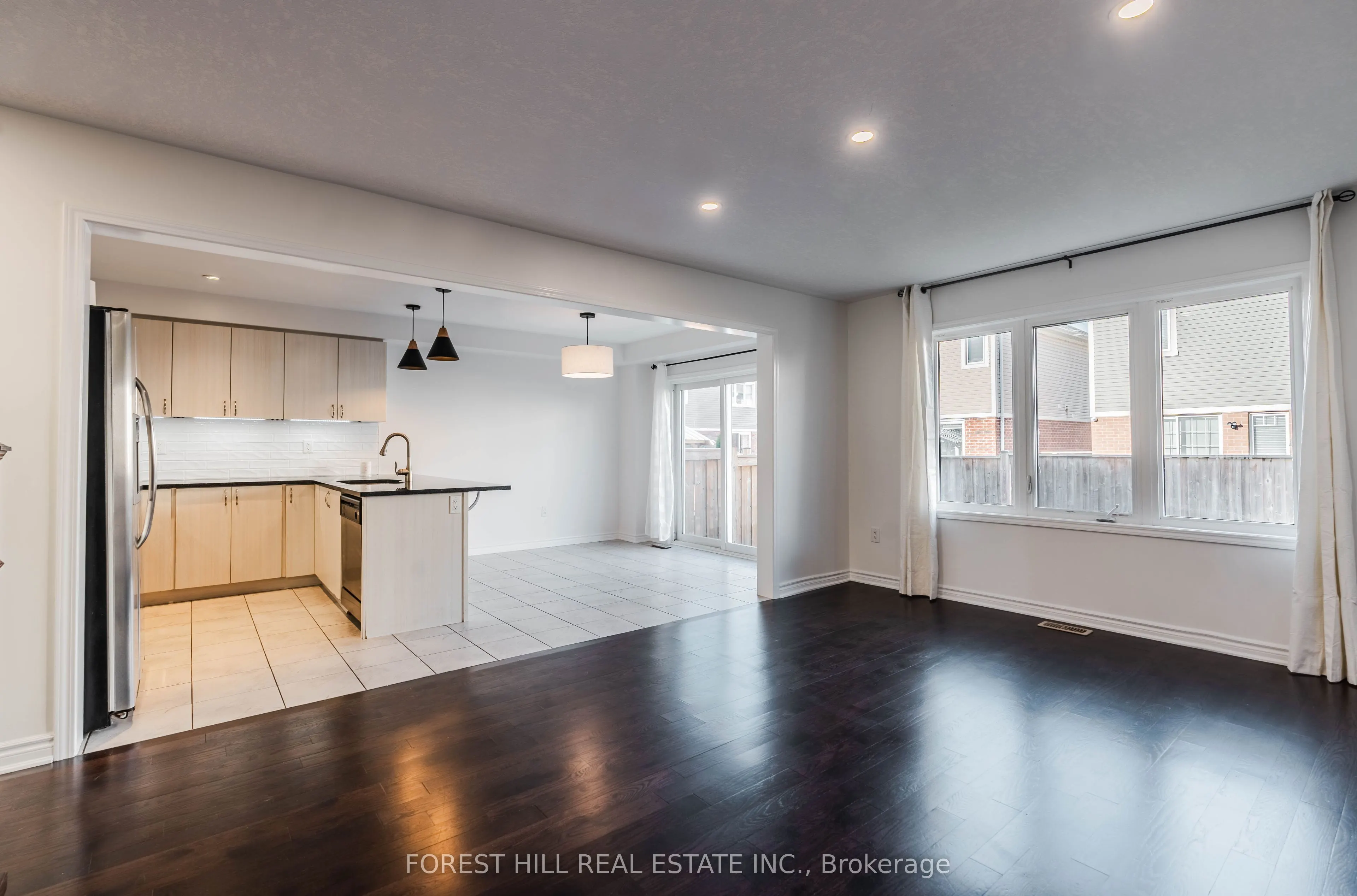 11 Glenvista Drive
