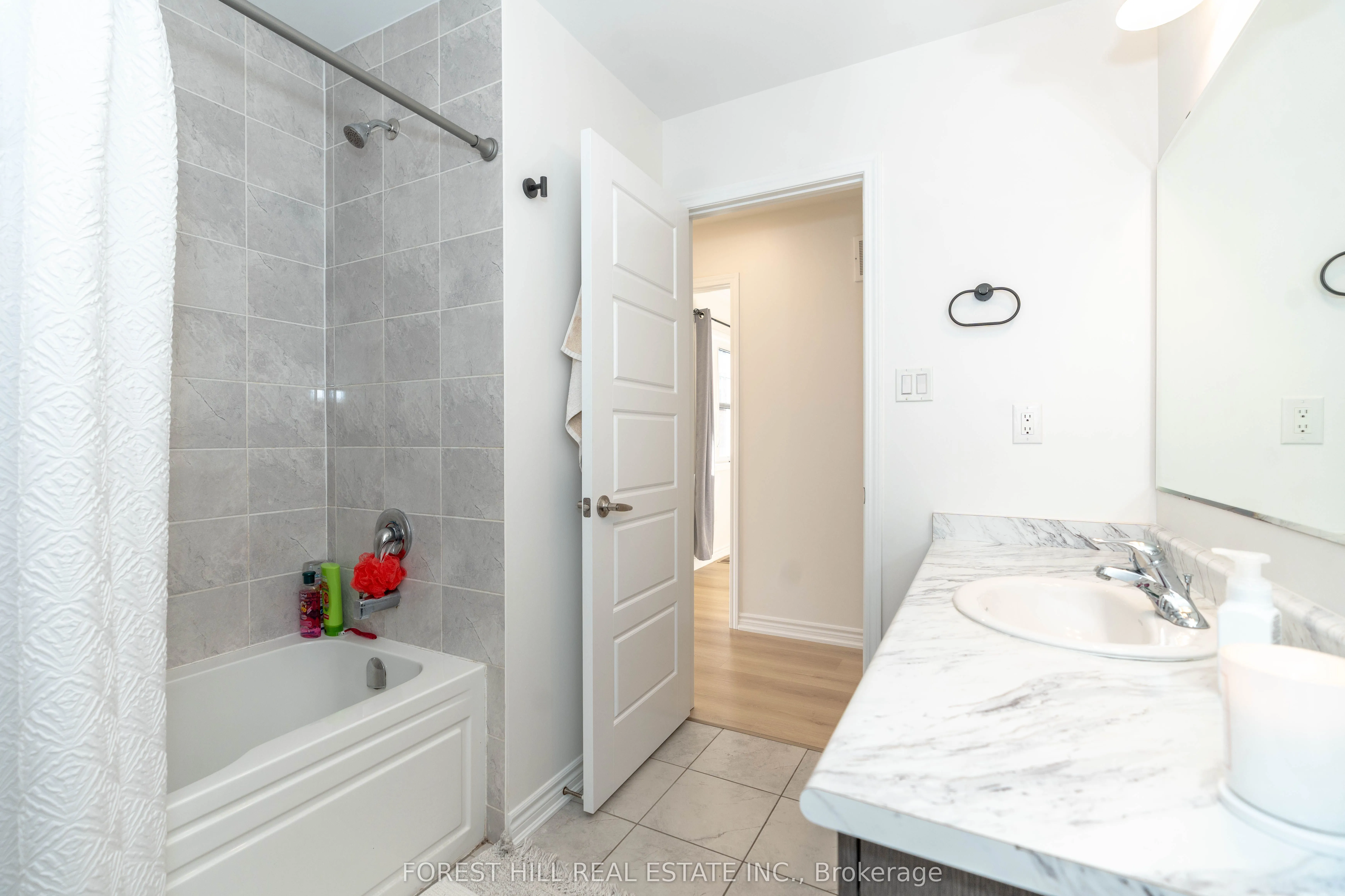 11 Glenvista Drive