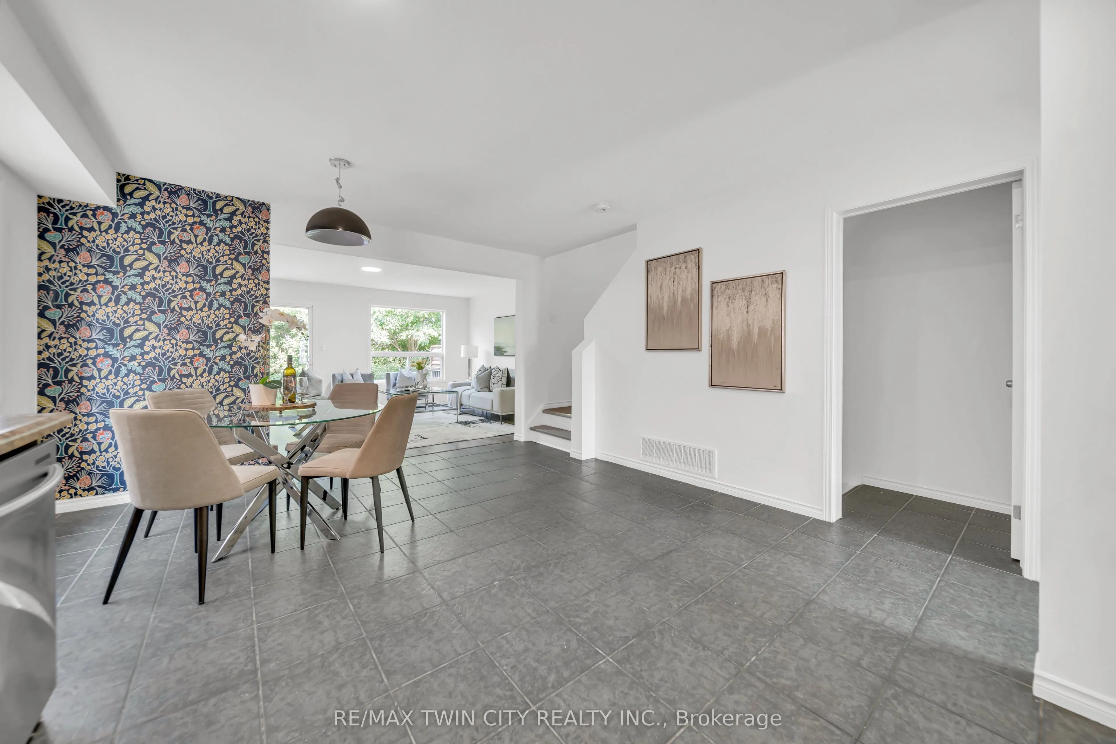 22 Chester Drive