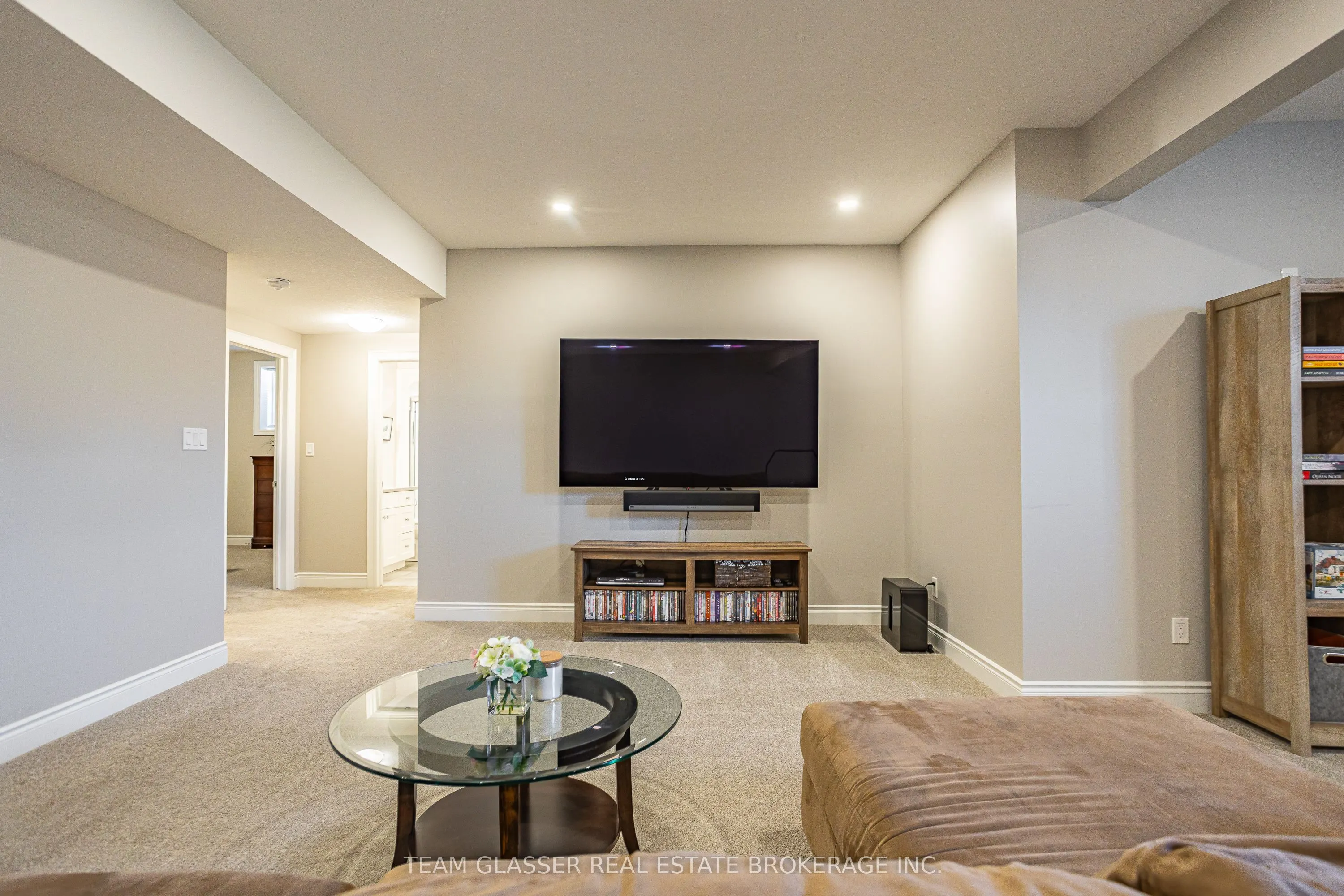 176 BOARDWALK Way