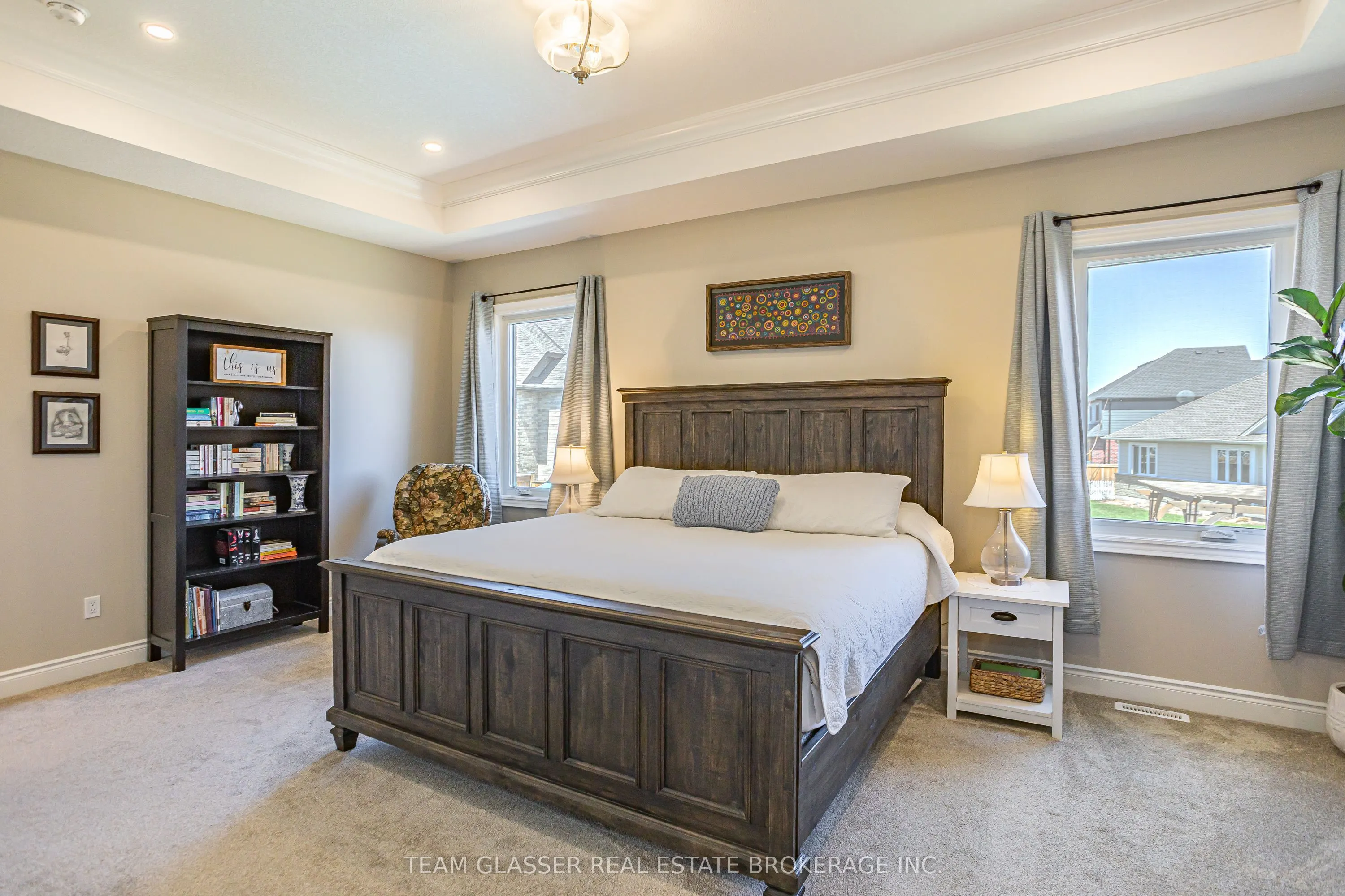 176 BOARDWALK Way