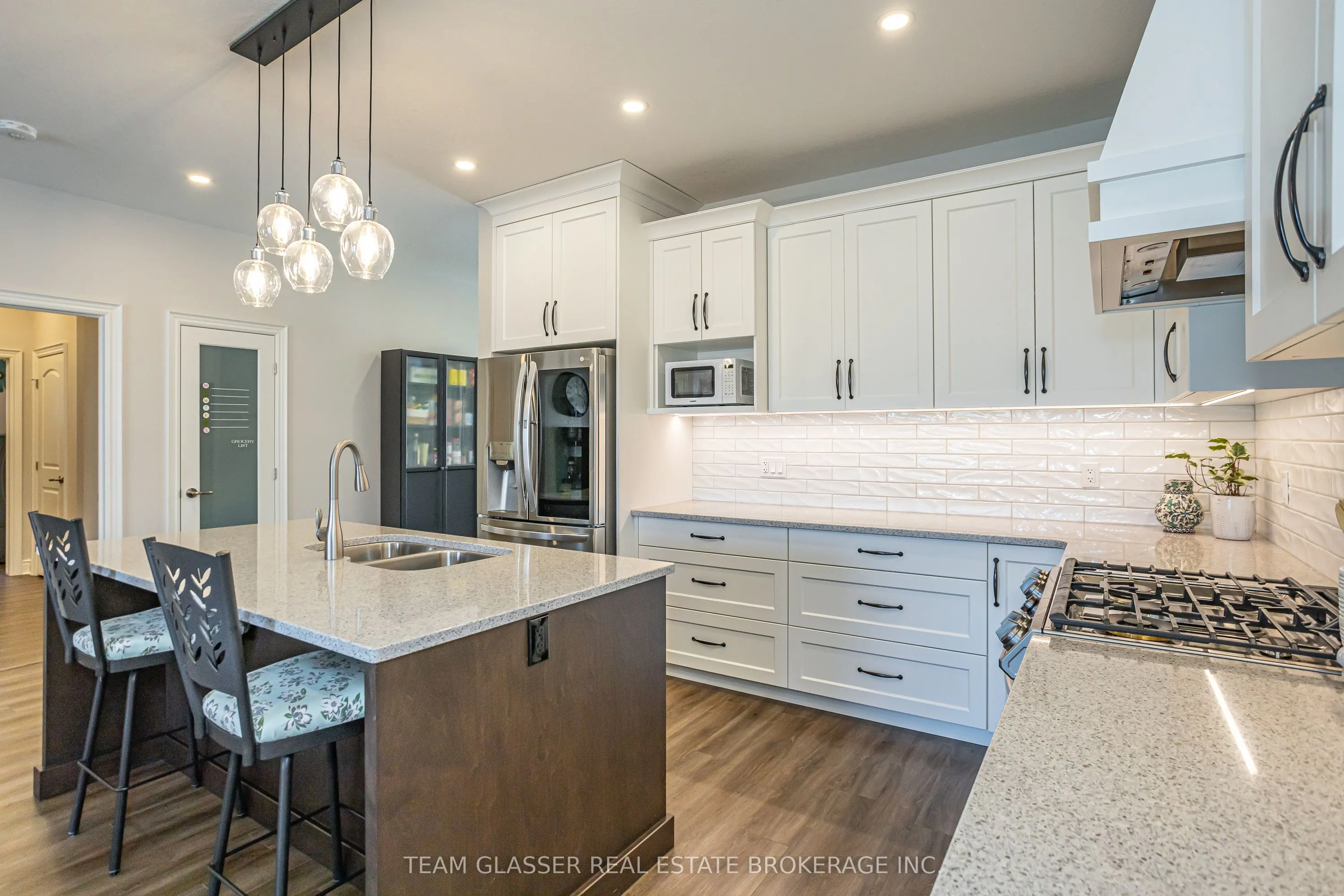 176 BOARDWALK Way
