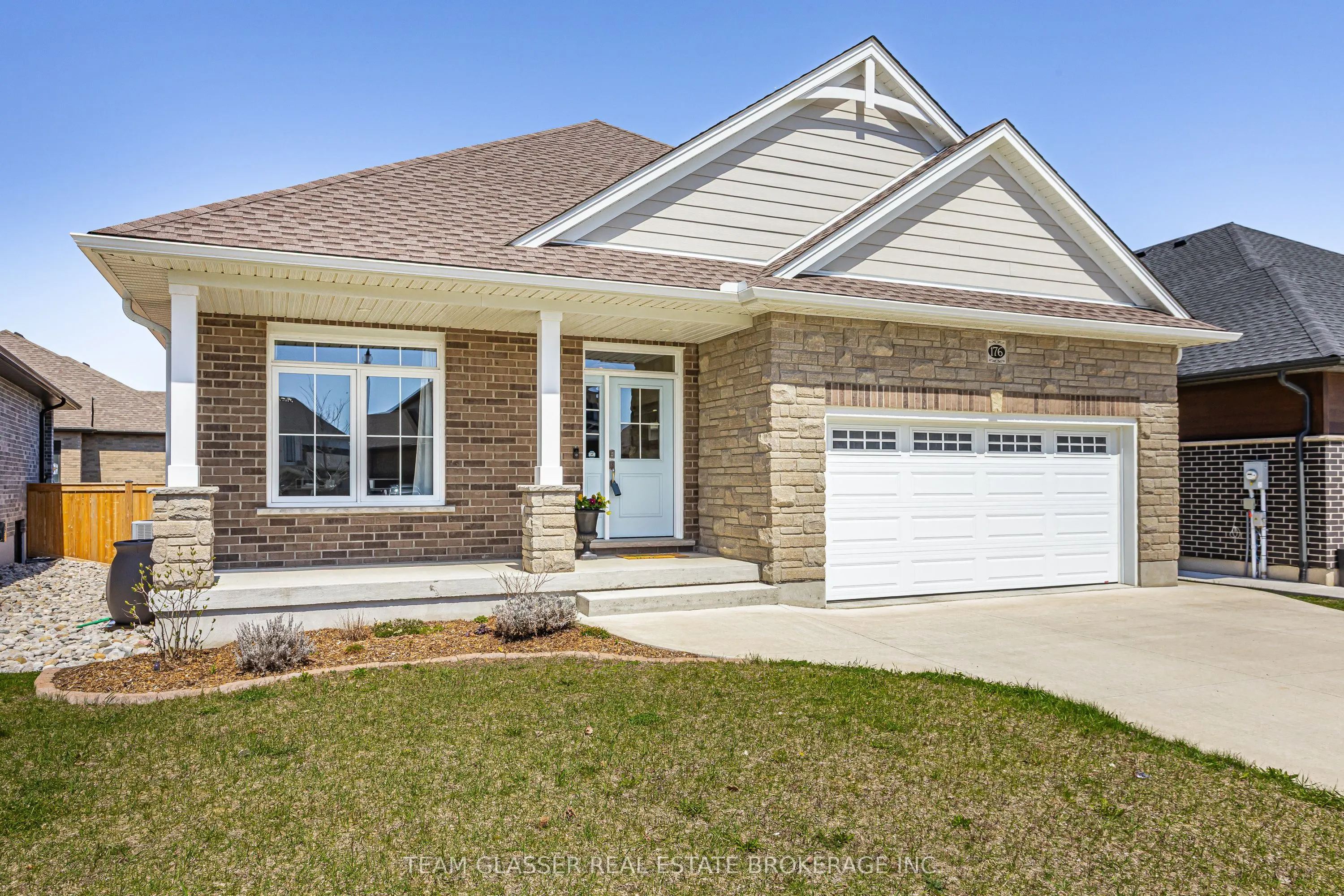 176 BOARDWALK Way