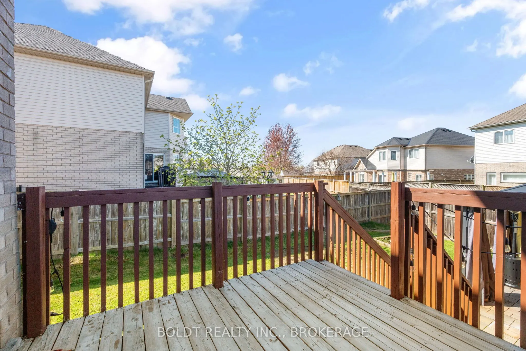 8114 Windsong Drive W