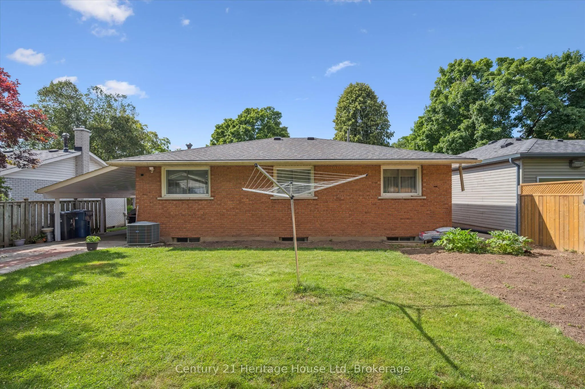17 Dalebrook Place
