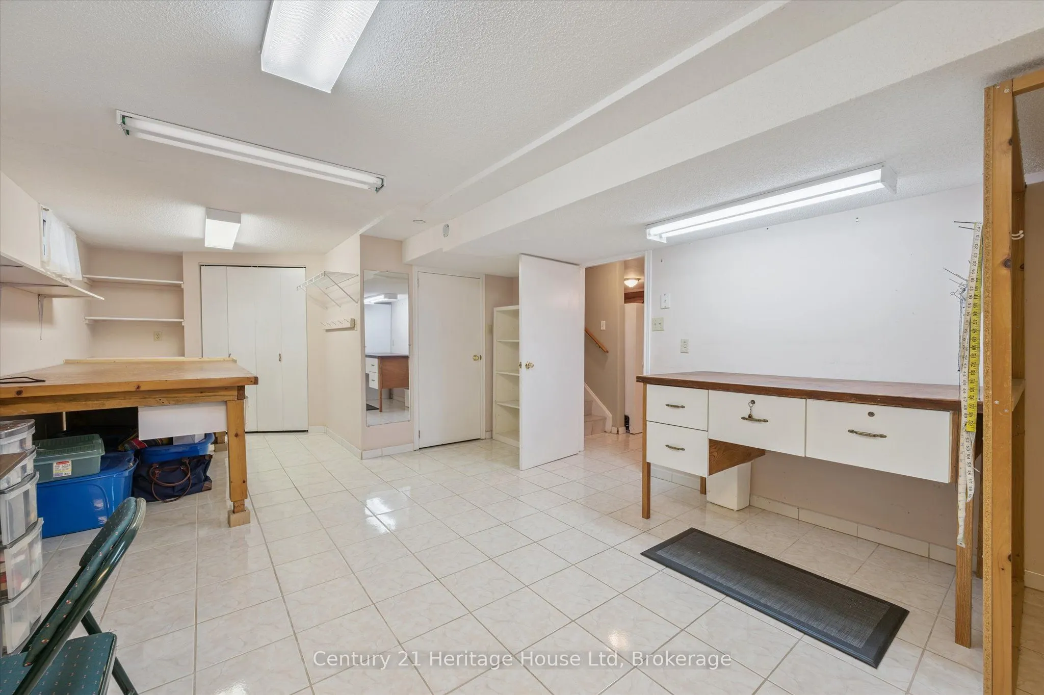 17 Dalebrook Place