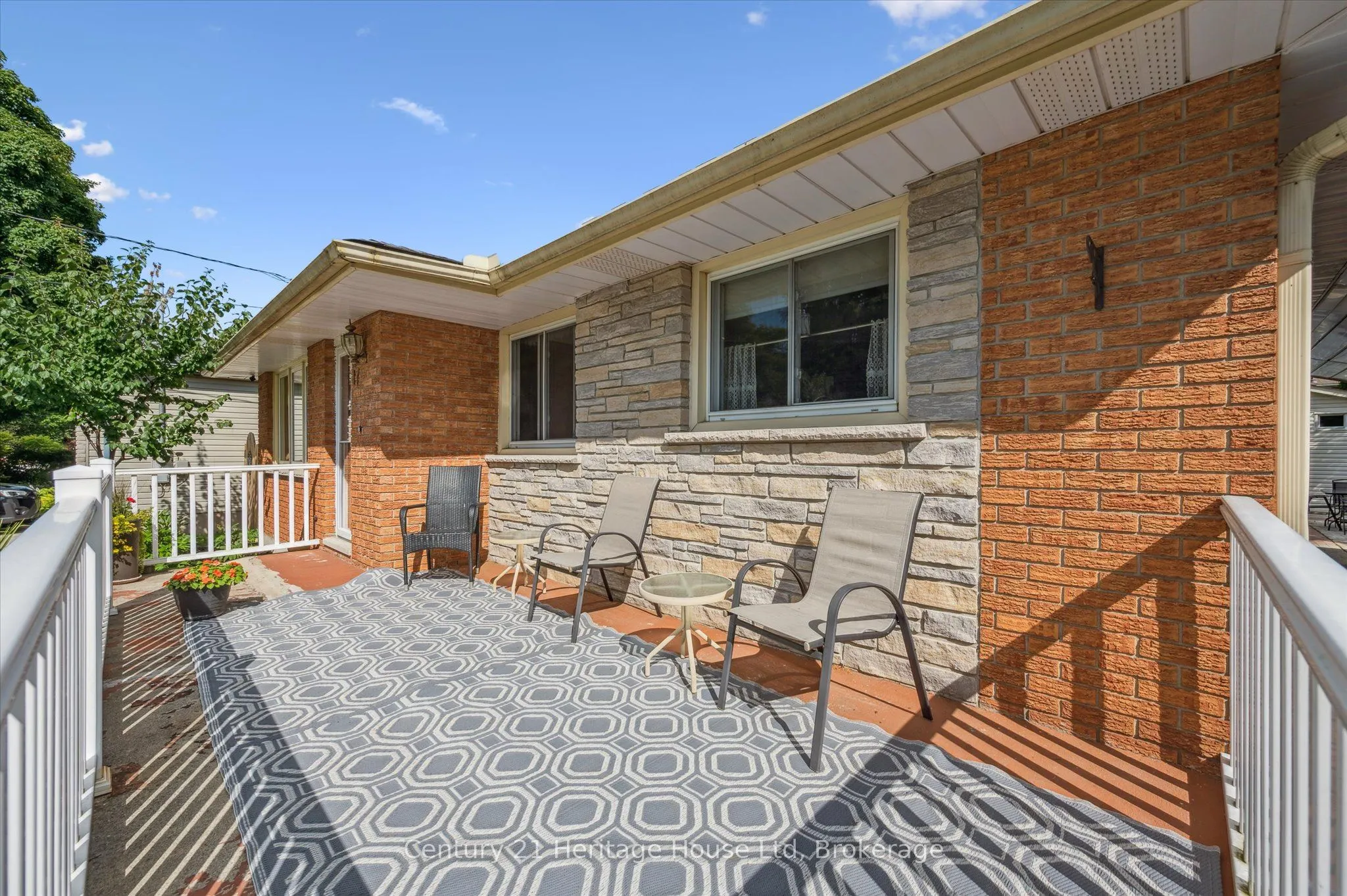 17 Dalebrook Place