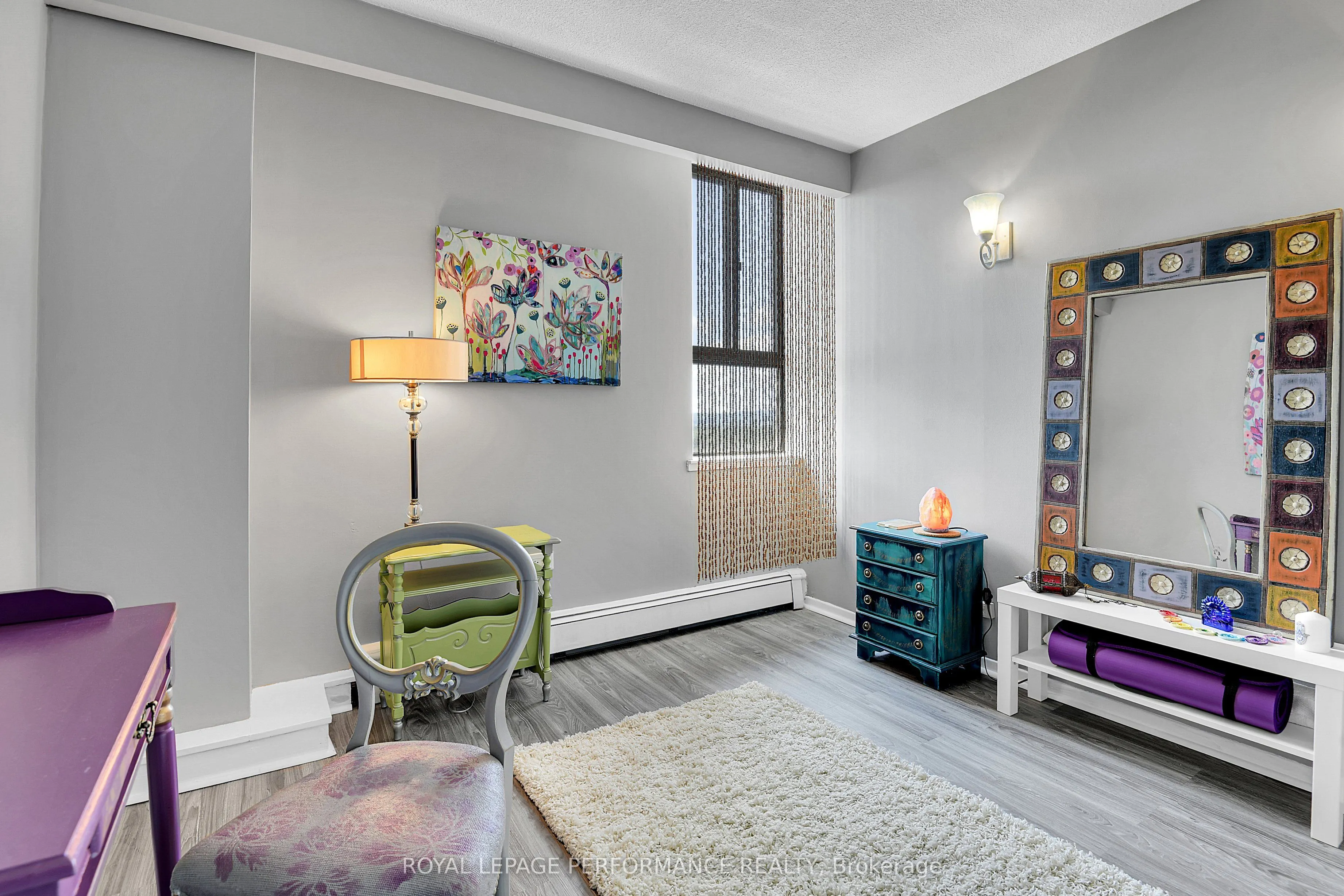 515 St Laurent Boulevard, #2408