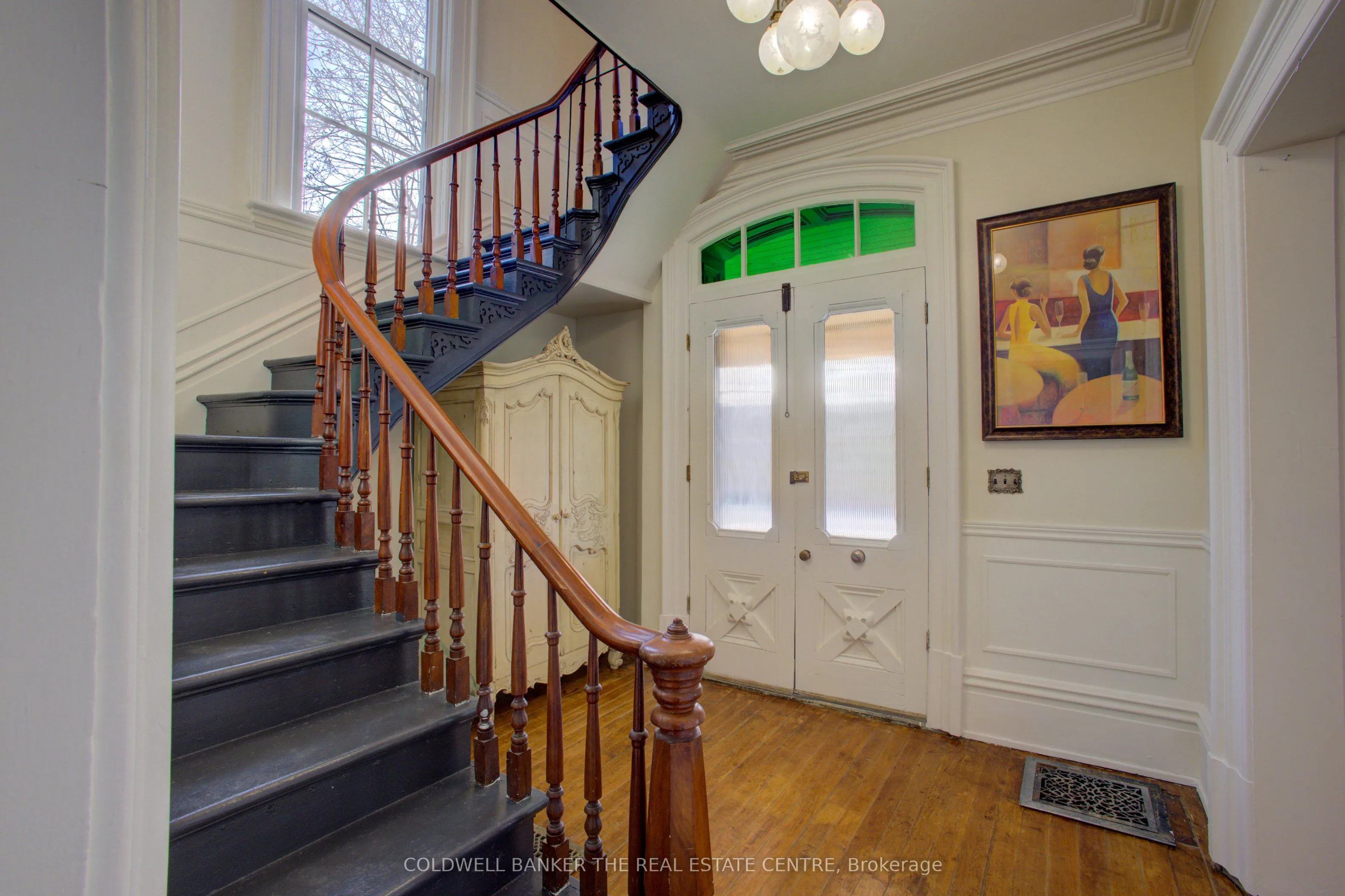 150 WELLINGTON Street E