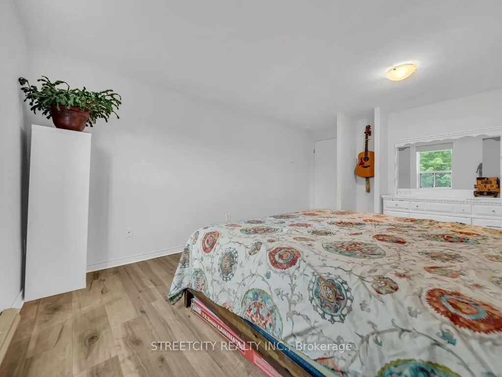 55 Green Valley Drive, #814