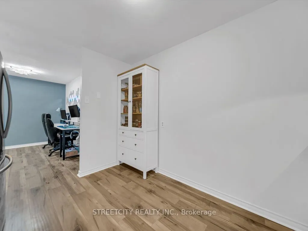 55 Green Valley Drive, #814