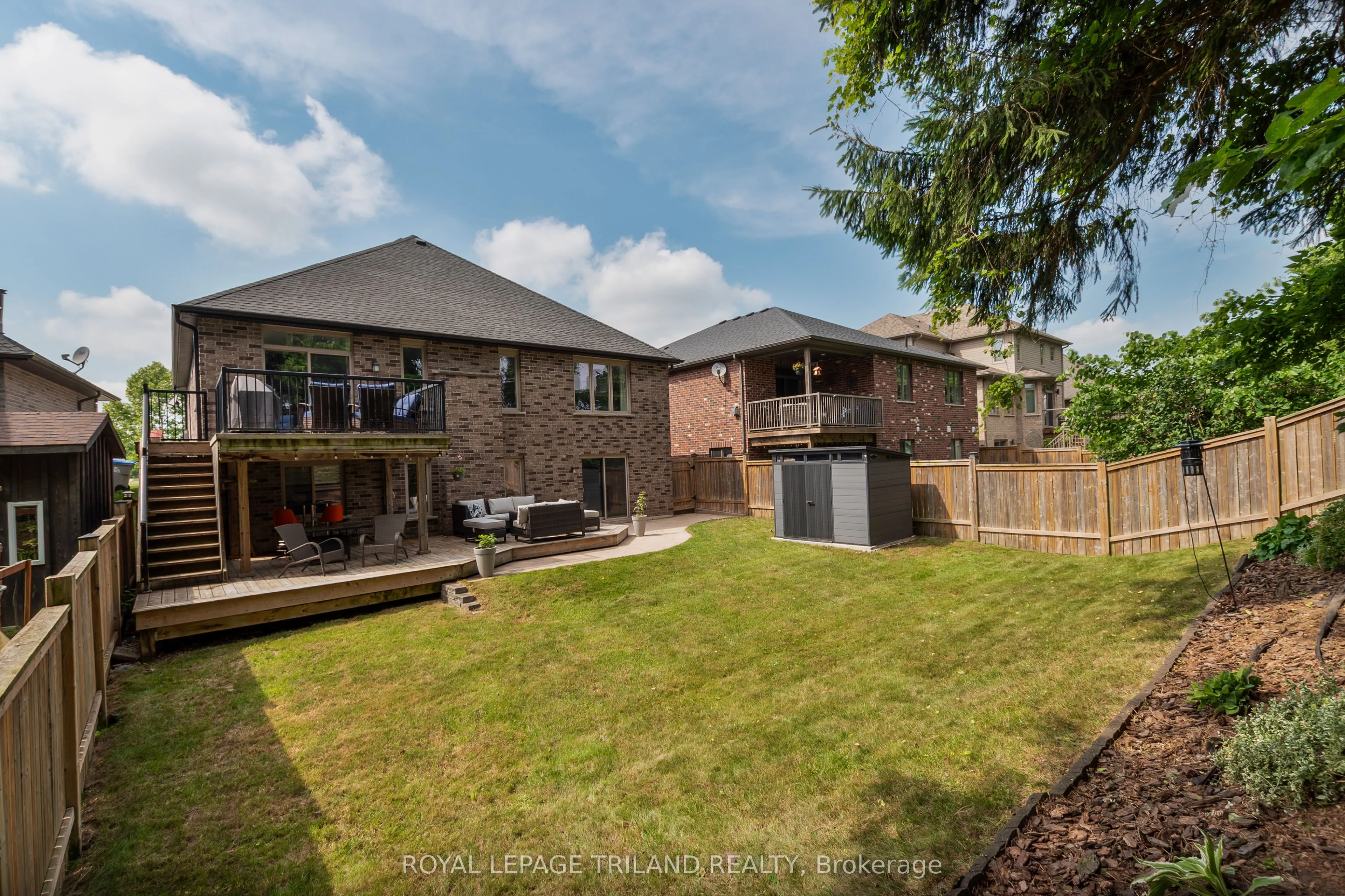 681 Bennett Crescent