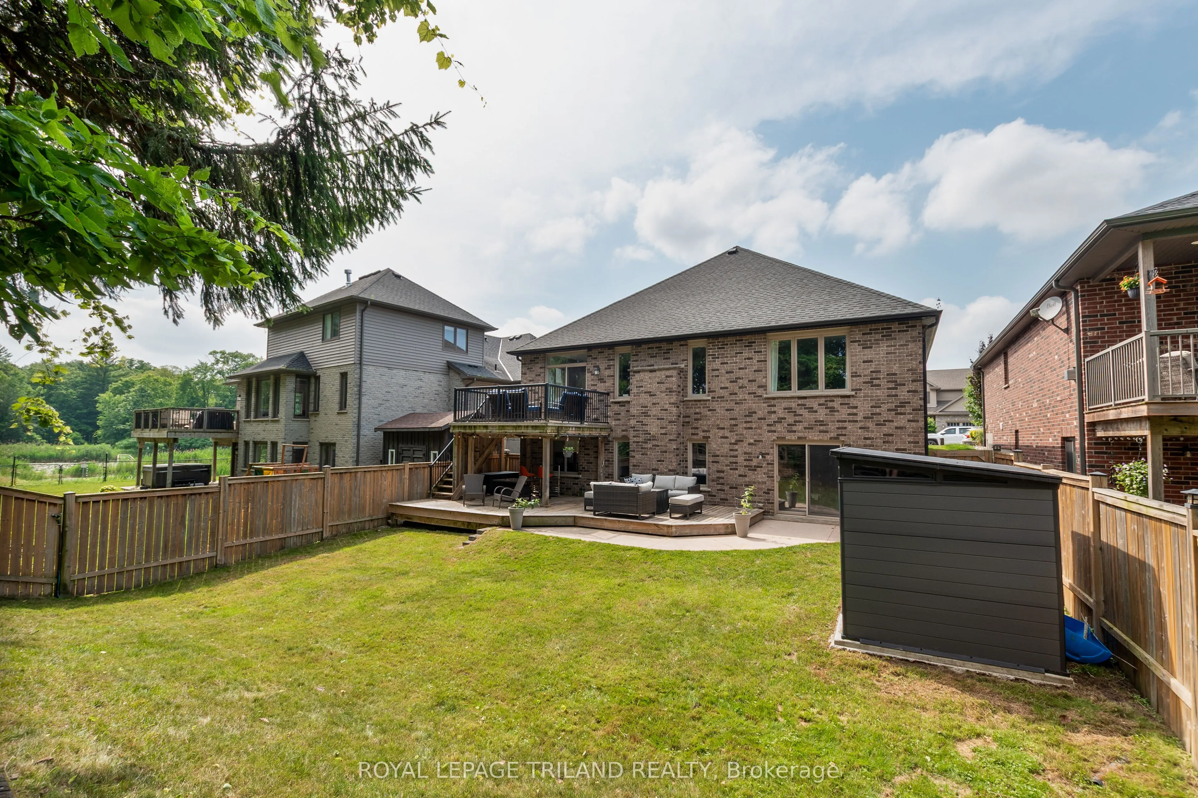 681 Bennett Crescent