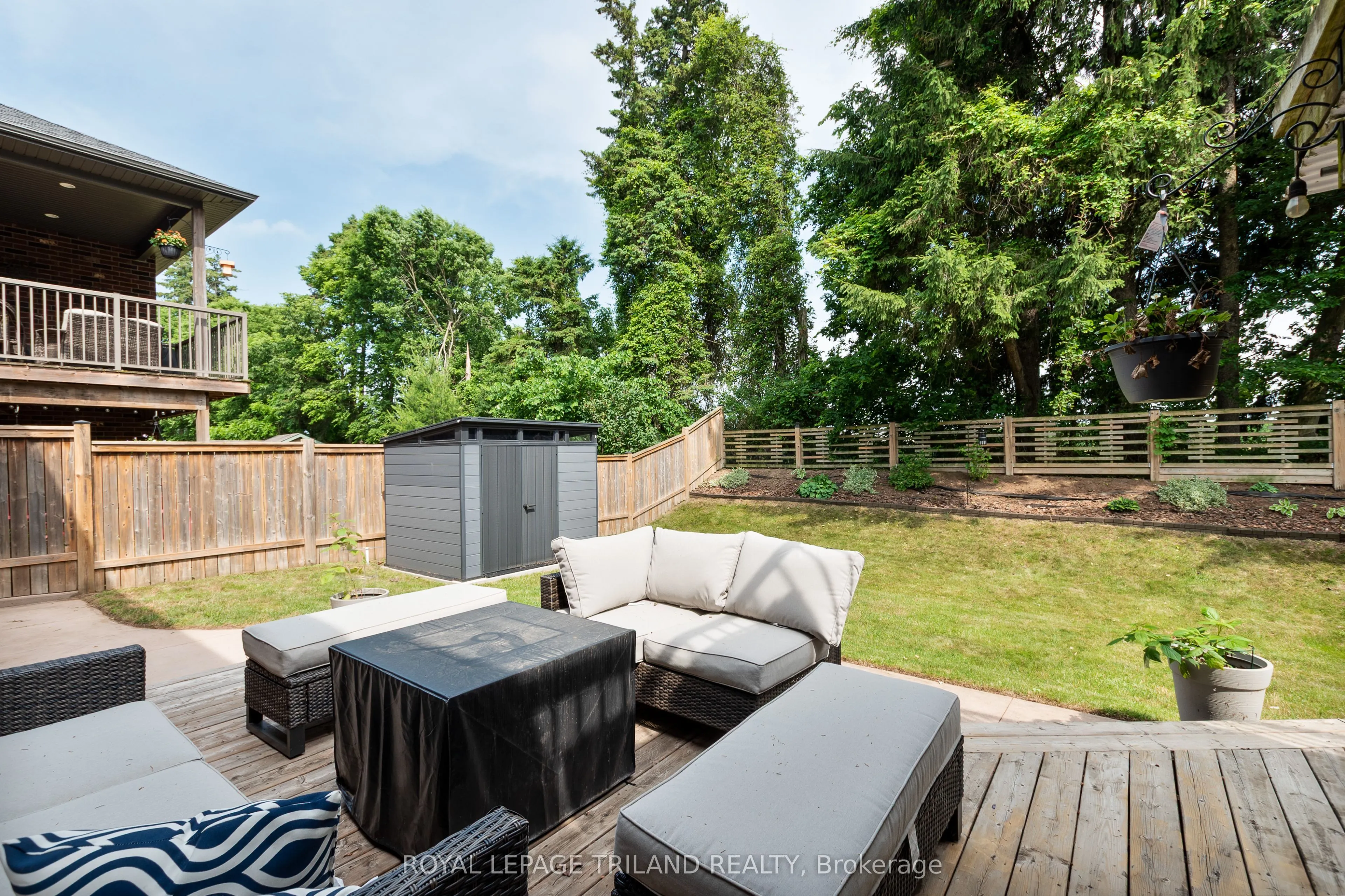 681 Bennett Crescent