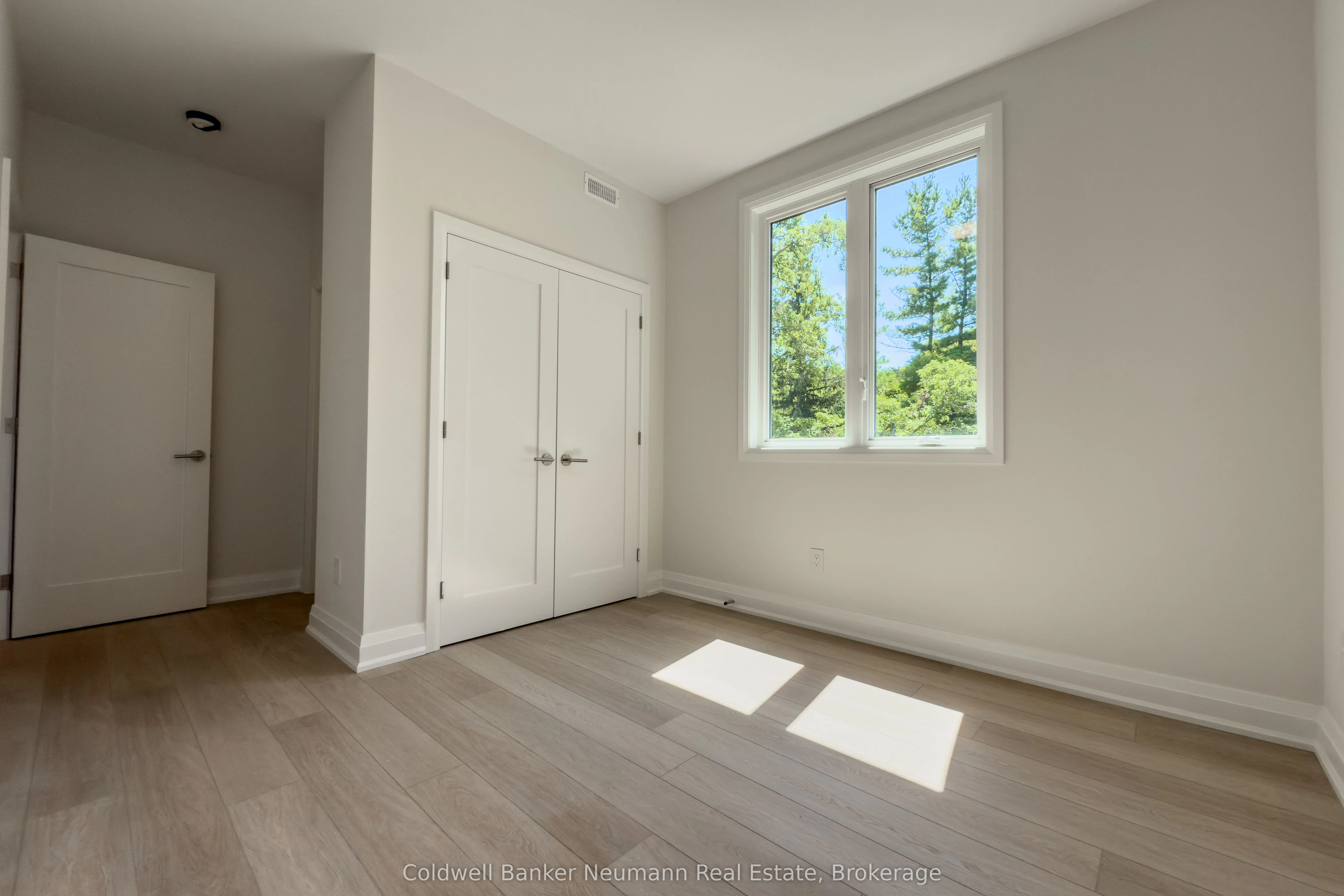 14 Stevenson Street N, #10