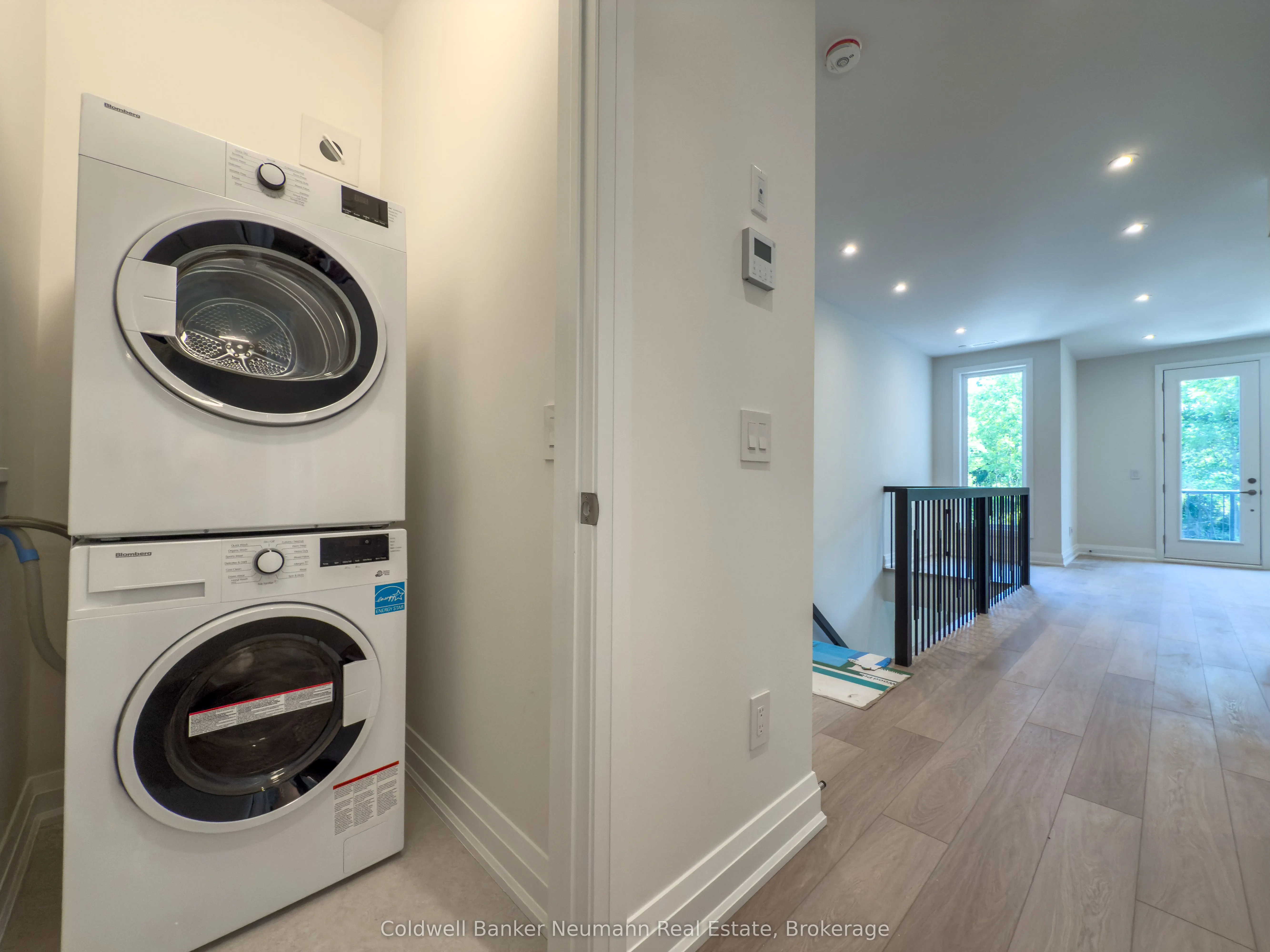 14 Stevenson Street N, #10