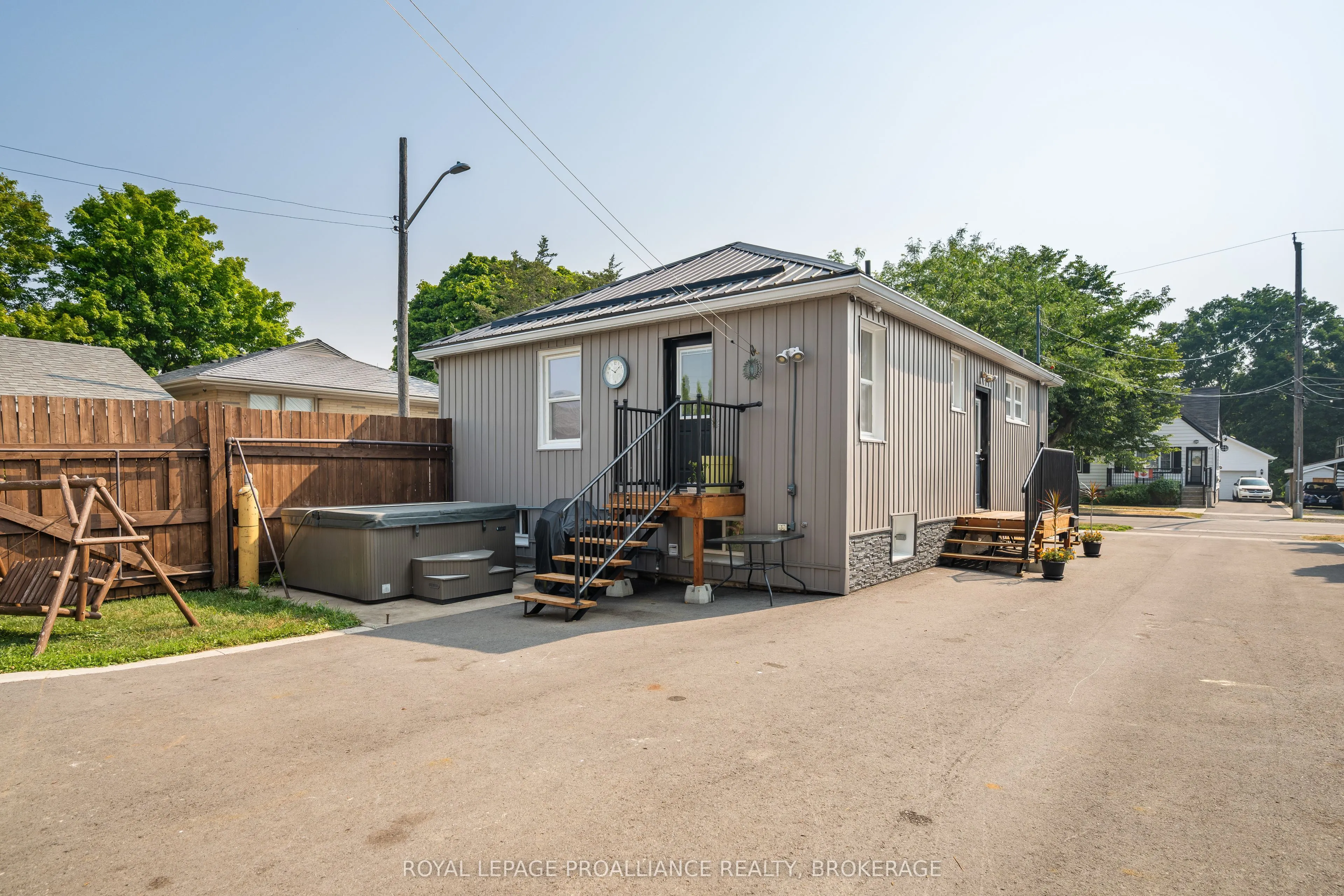 68 Hillcrest Avenue