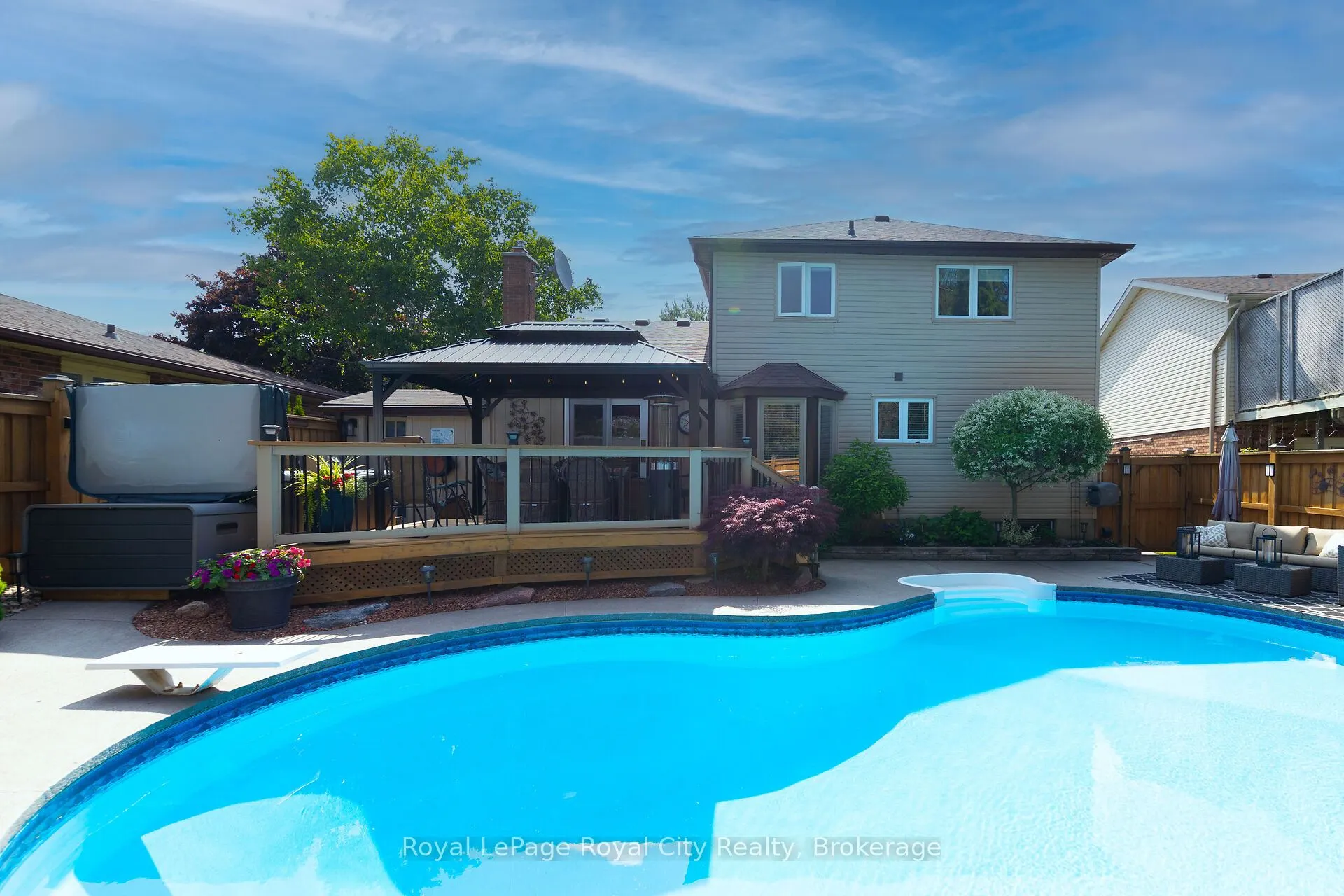 30 Springdale Boulevard