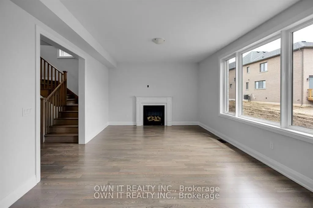 236 Harwood Avenue