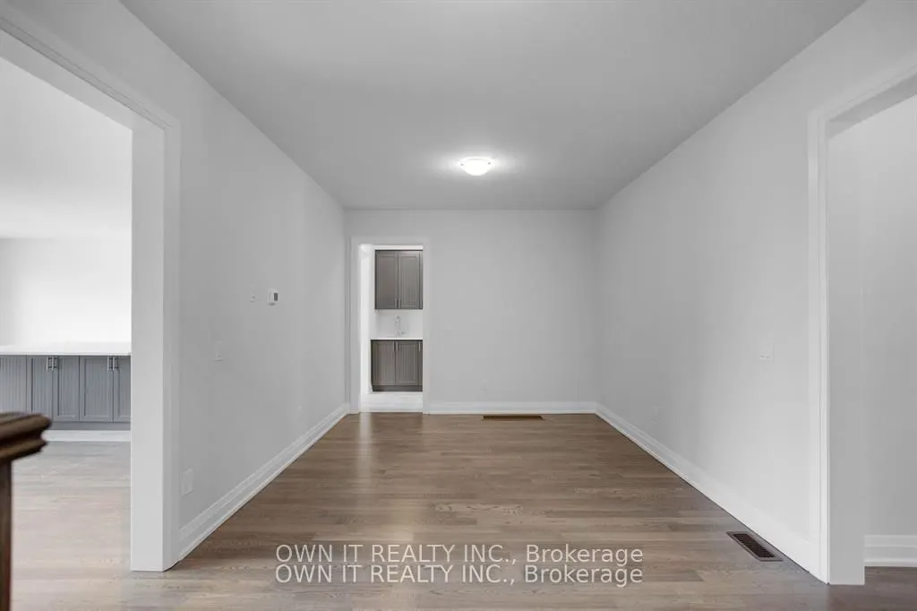 236 Harwood Avenue
