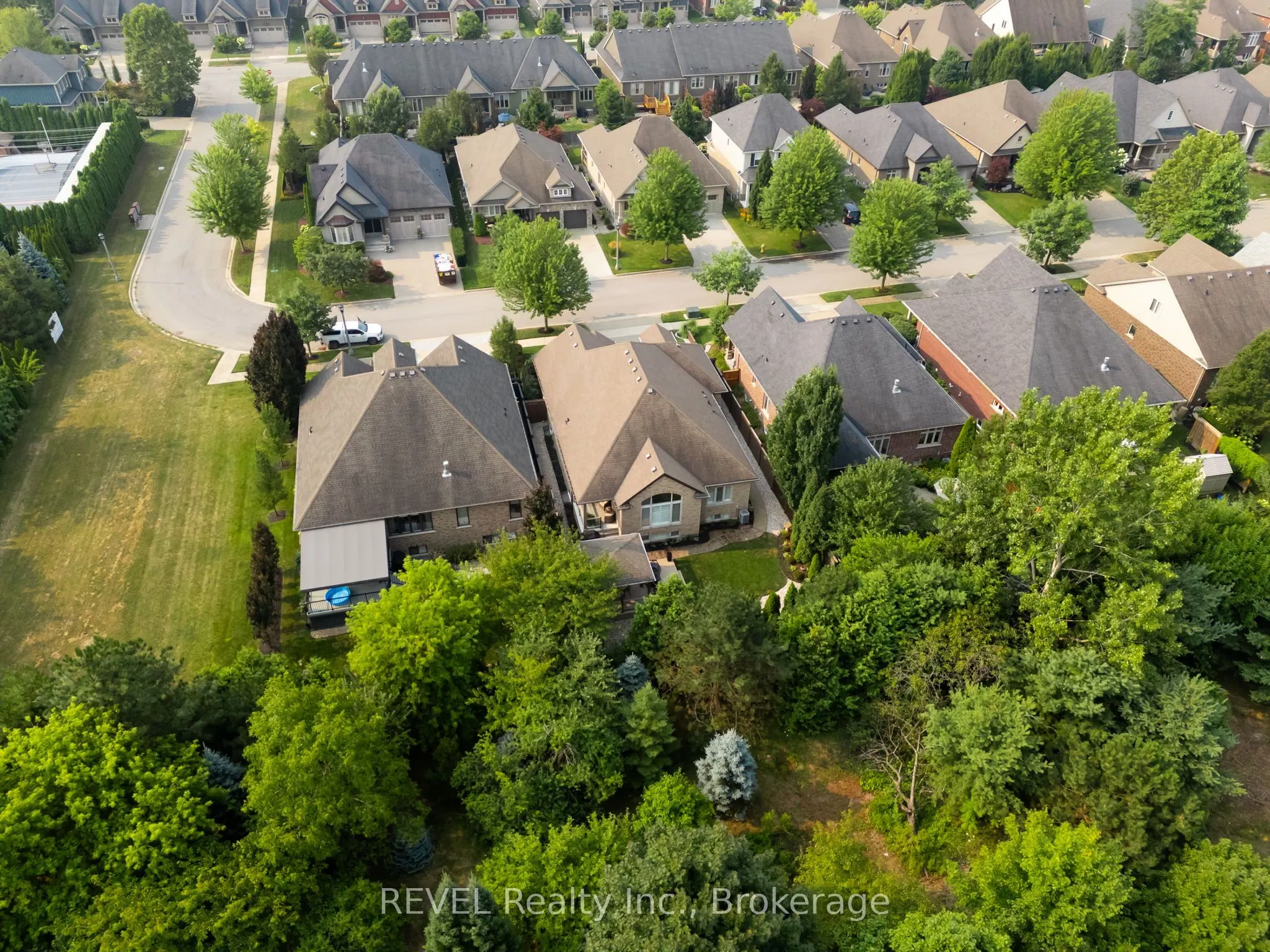 4 TULIP TREE Road