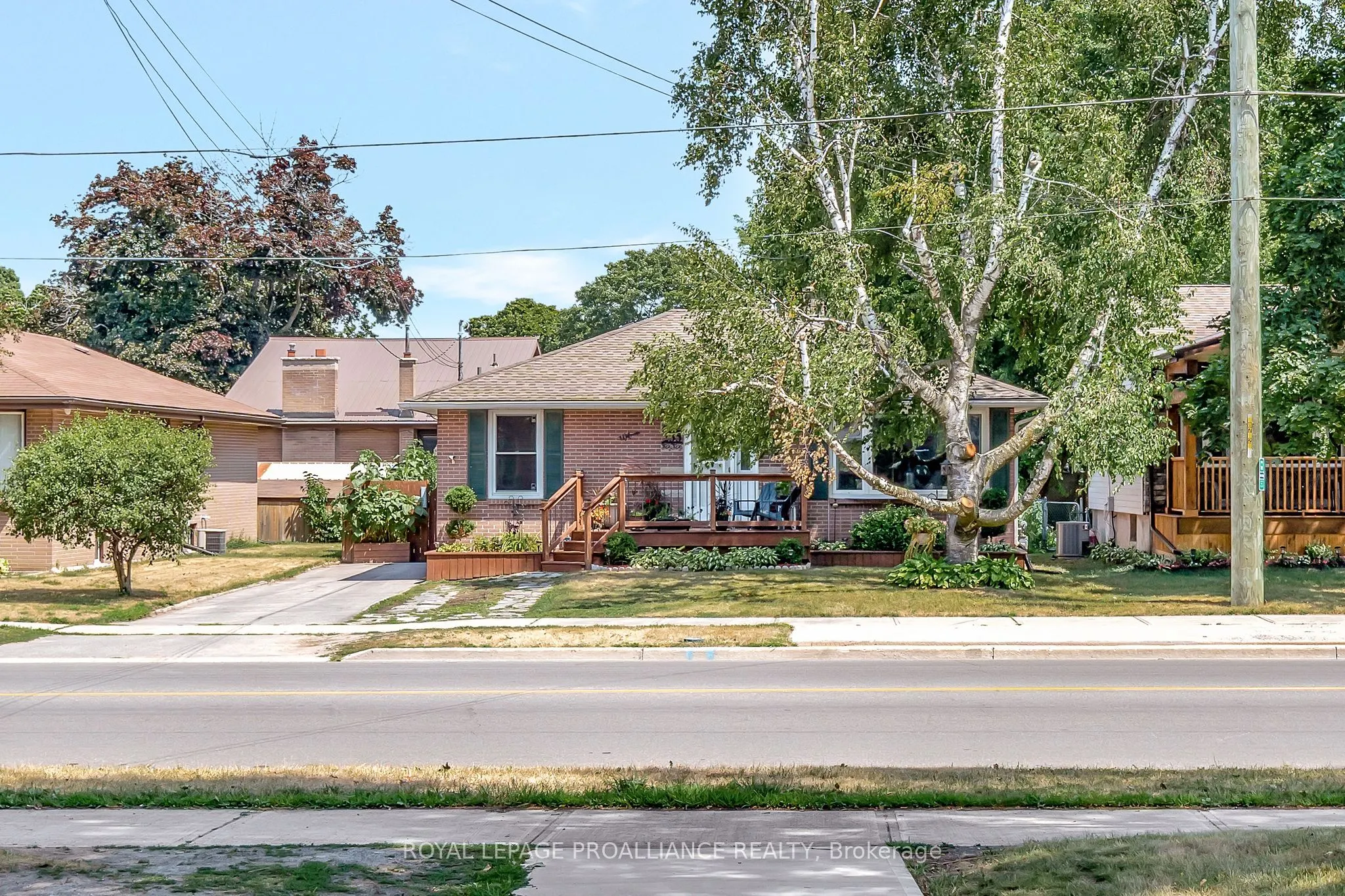 235 FARLEY Avenue