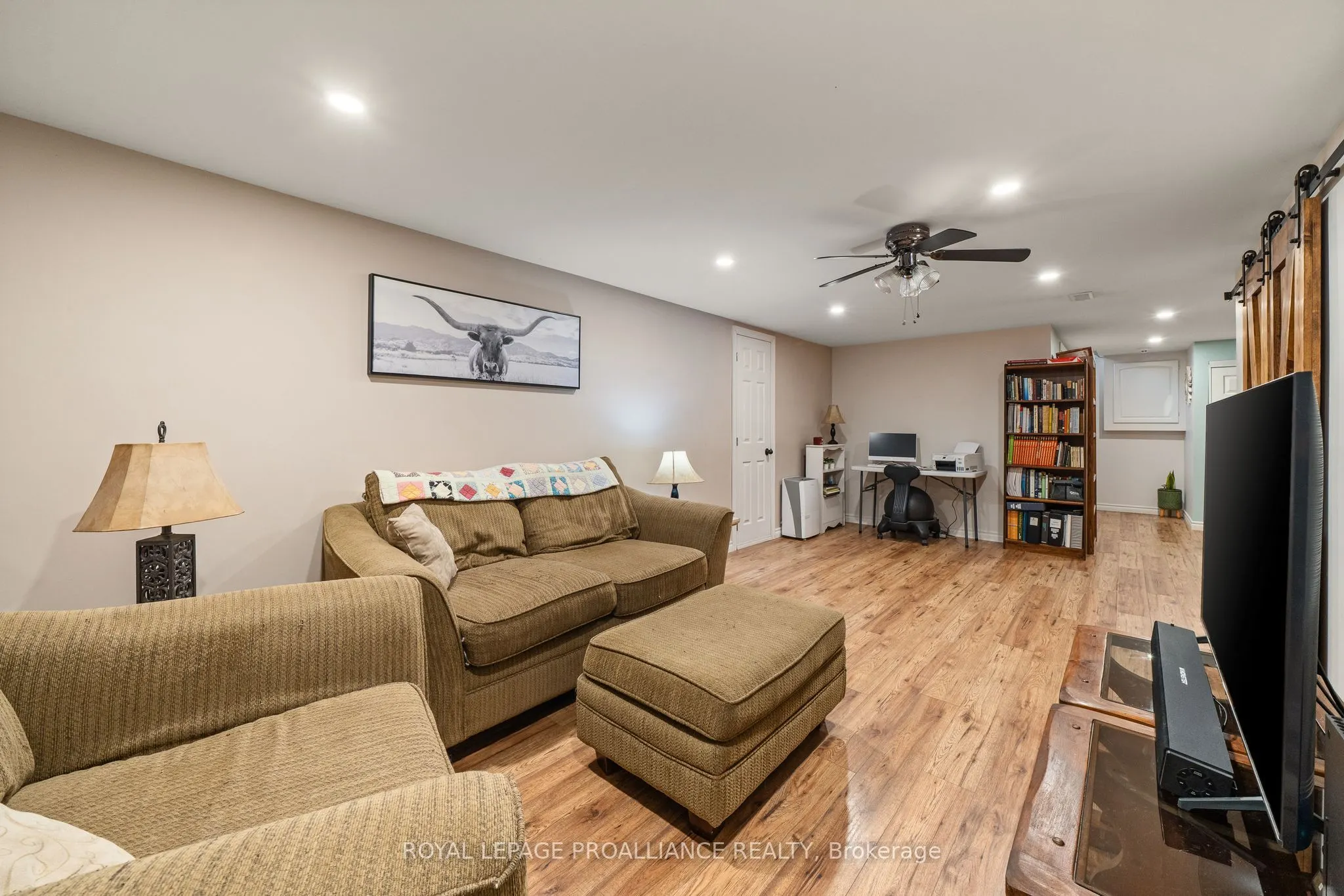 235 FARLEY Avenue