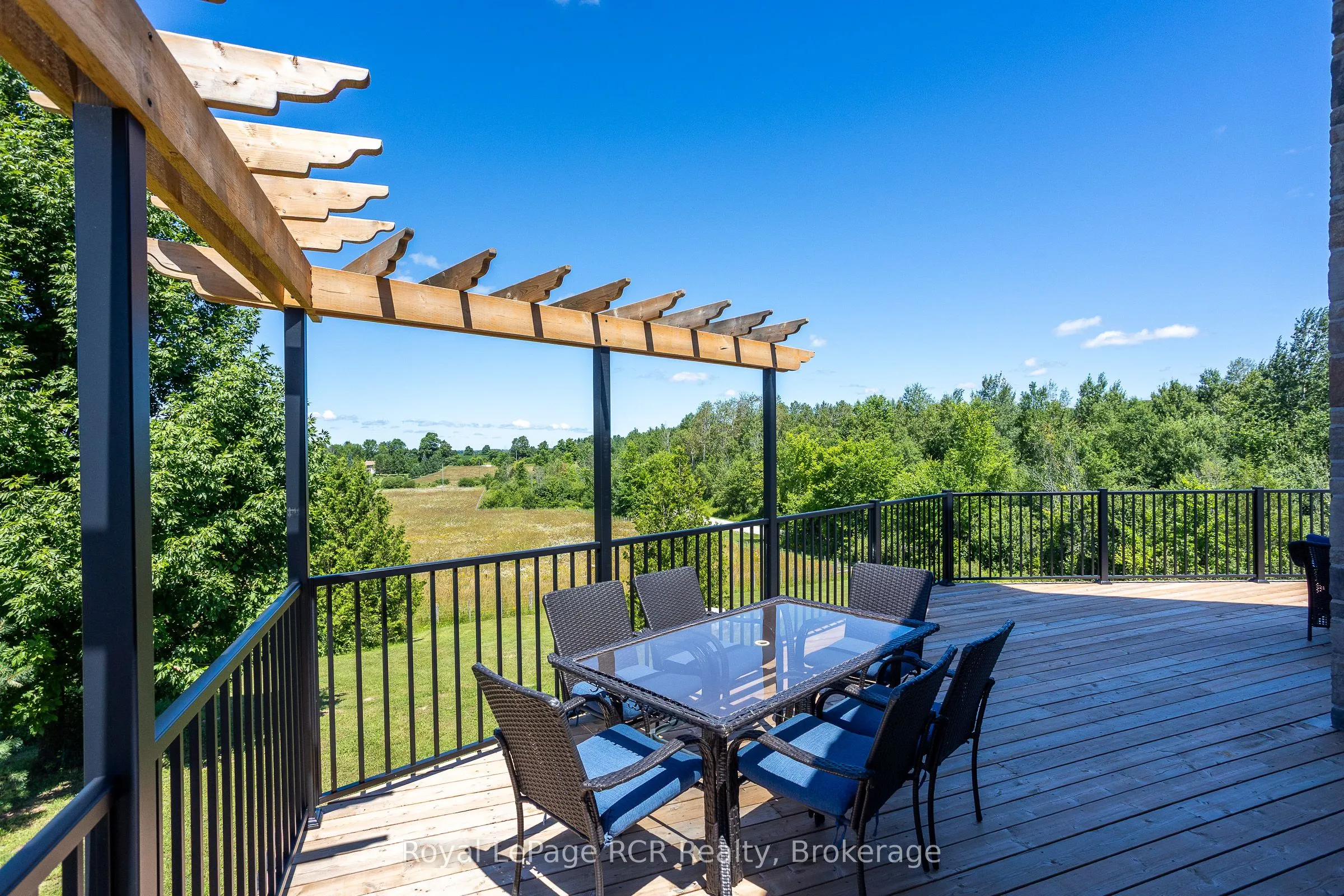 742654 Sideroad 4 B