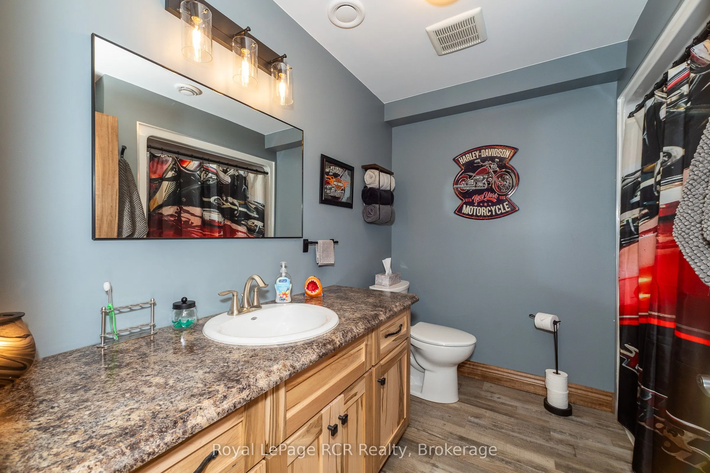 742654 Sideroad 4 B