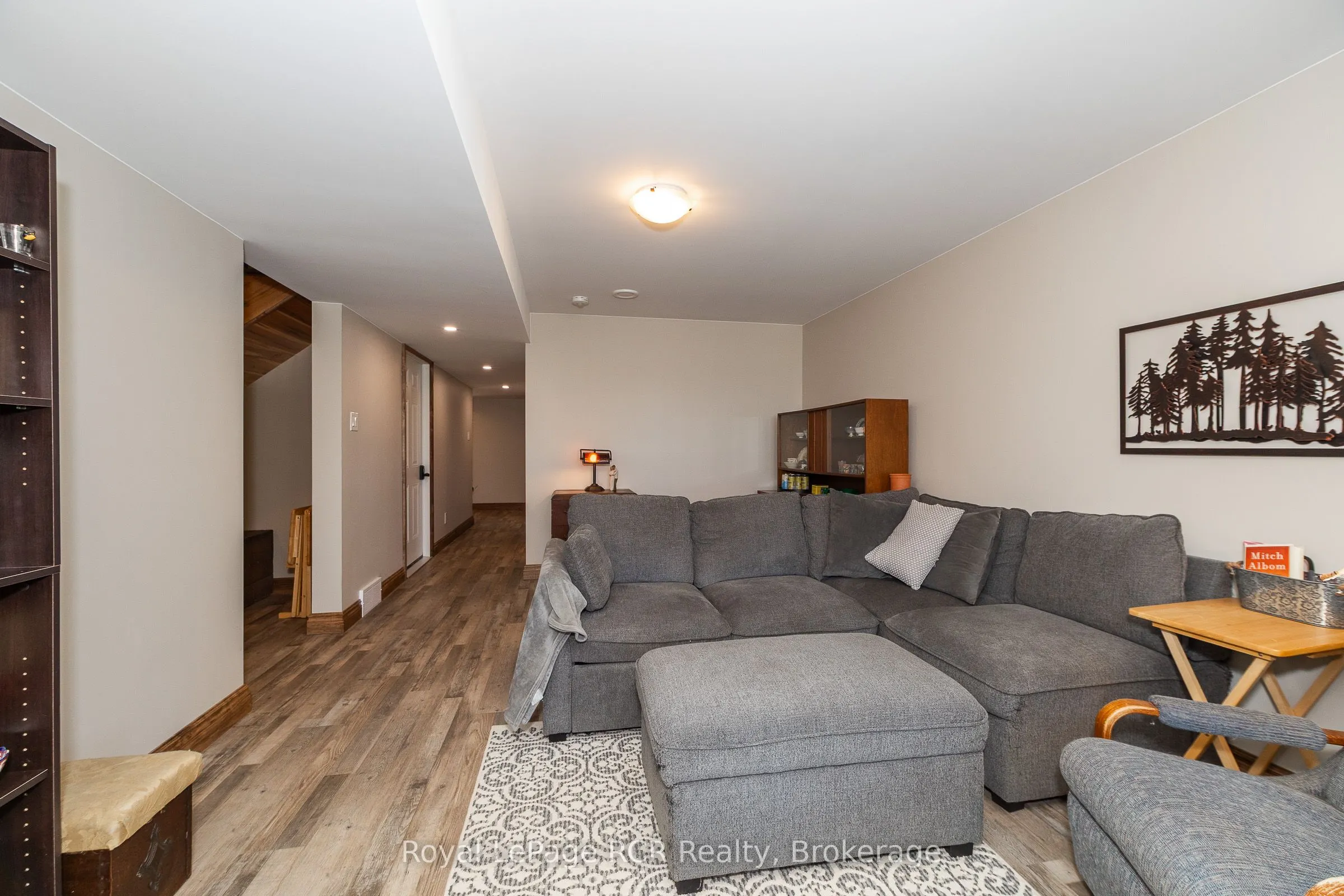 742654 Sideroad 4 B