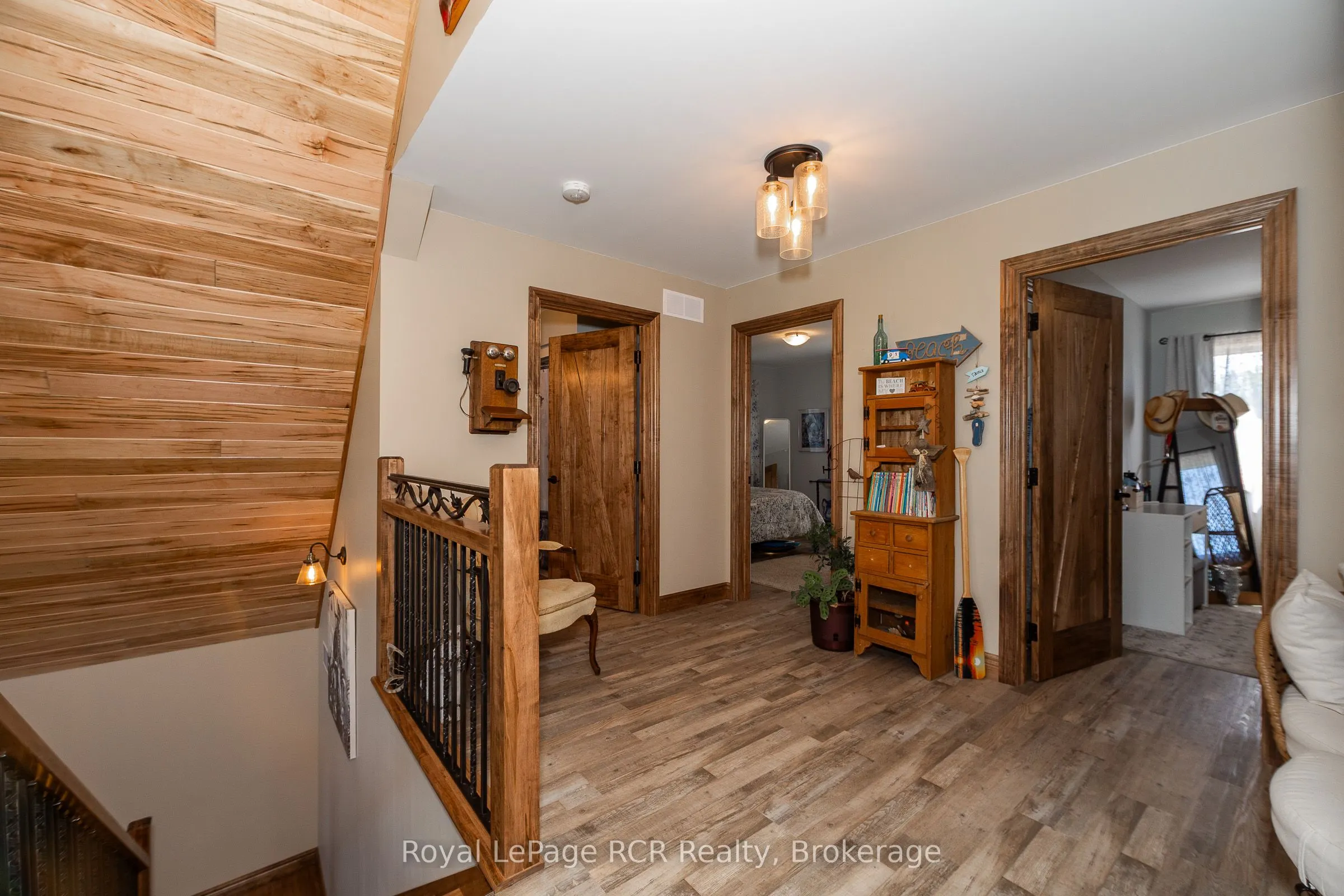 742654 Sideroad 4 B