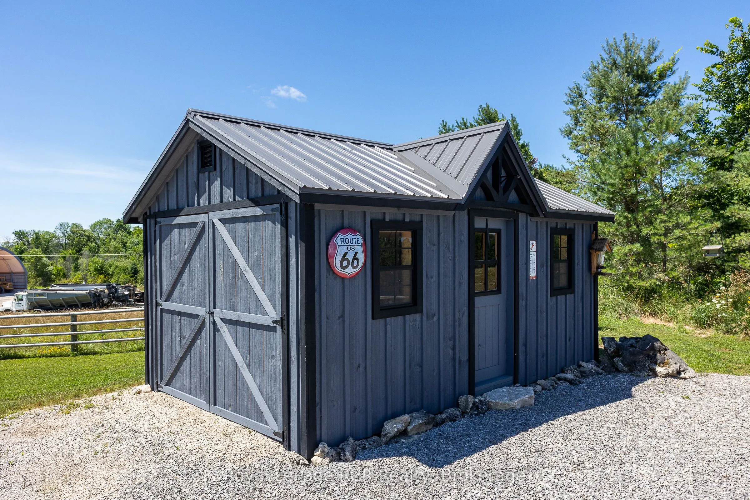 742654 Sideroad 4 B