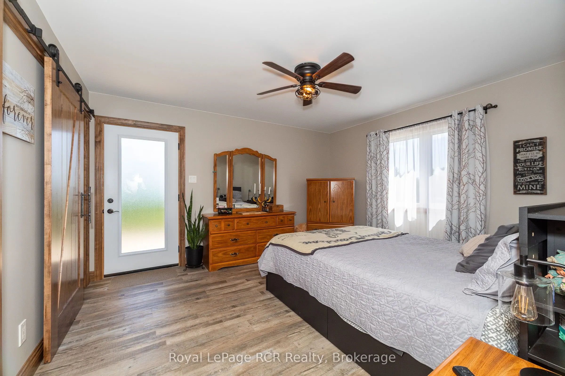 742654 Sideroad 4 B
