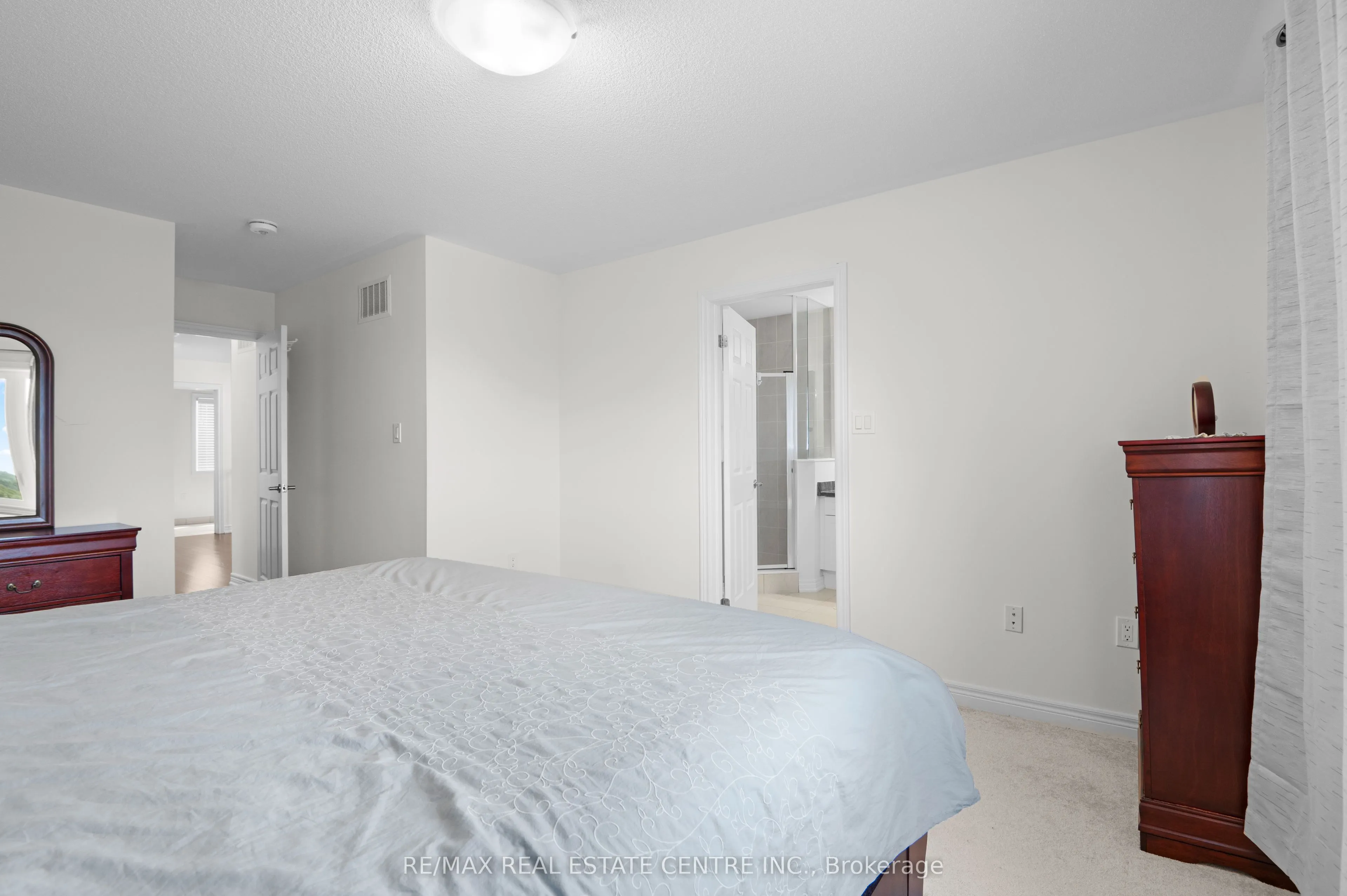 168 Clark Street