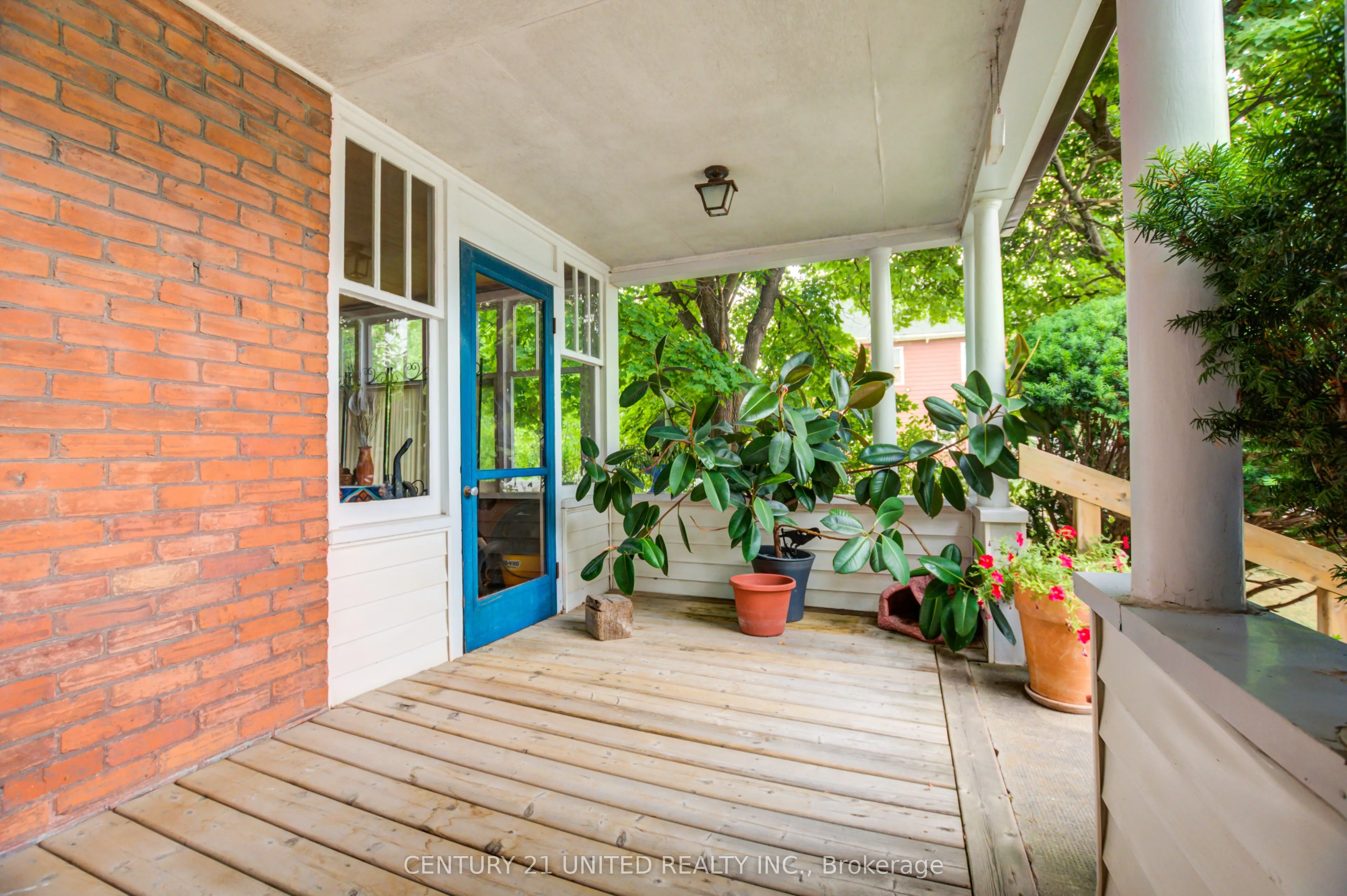47 Pellissier Street S