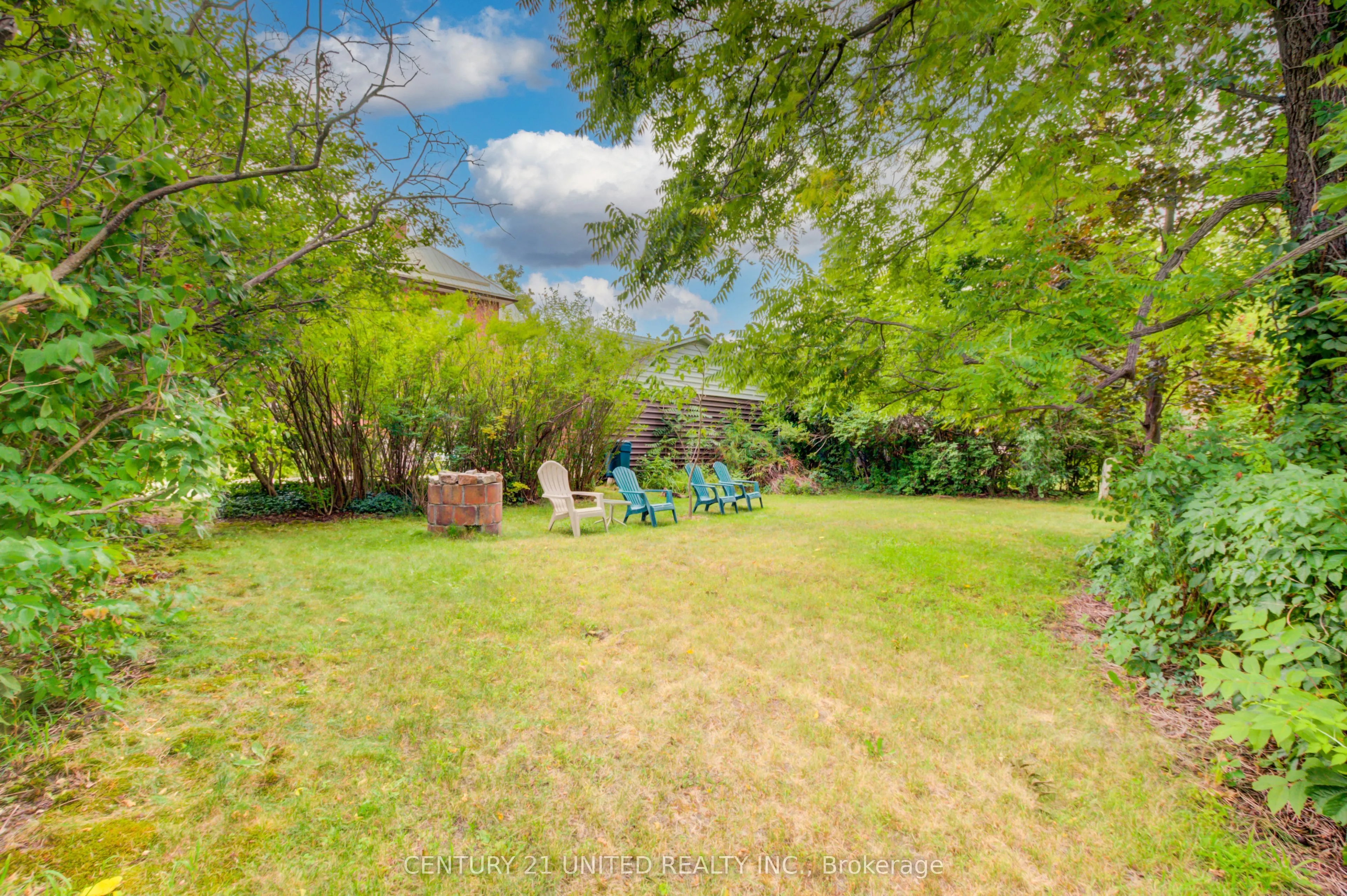 47 Pellissier Street S