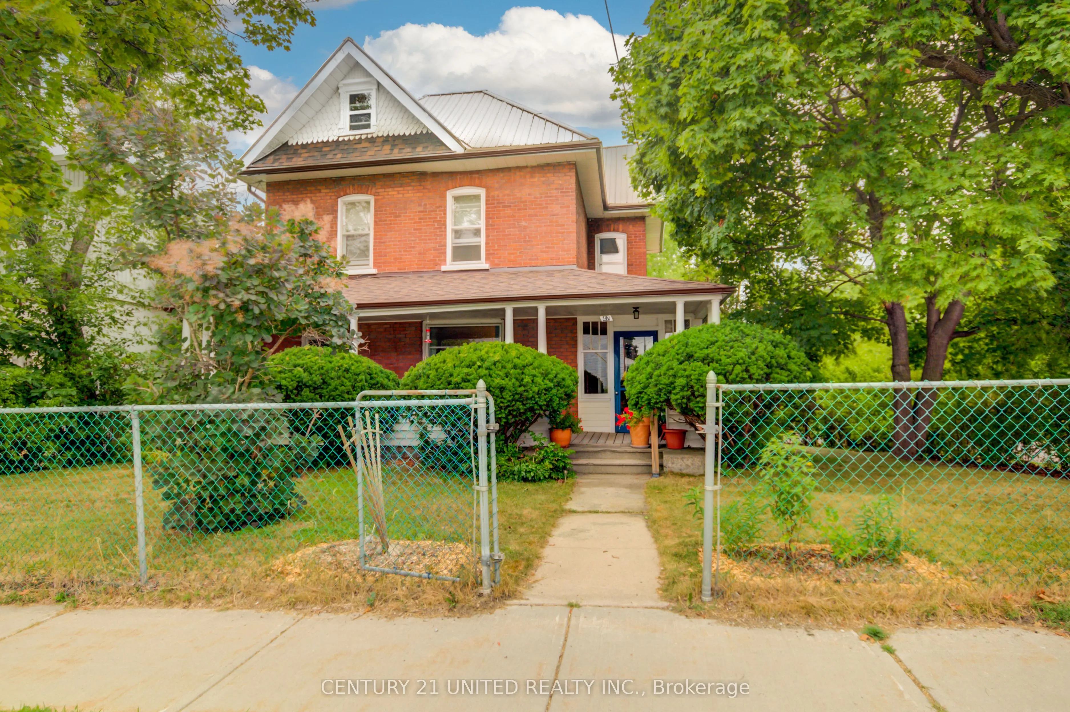47 Pellissier Street S