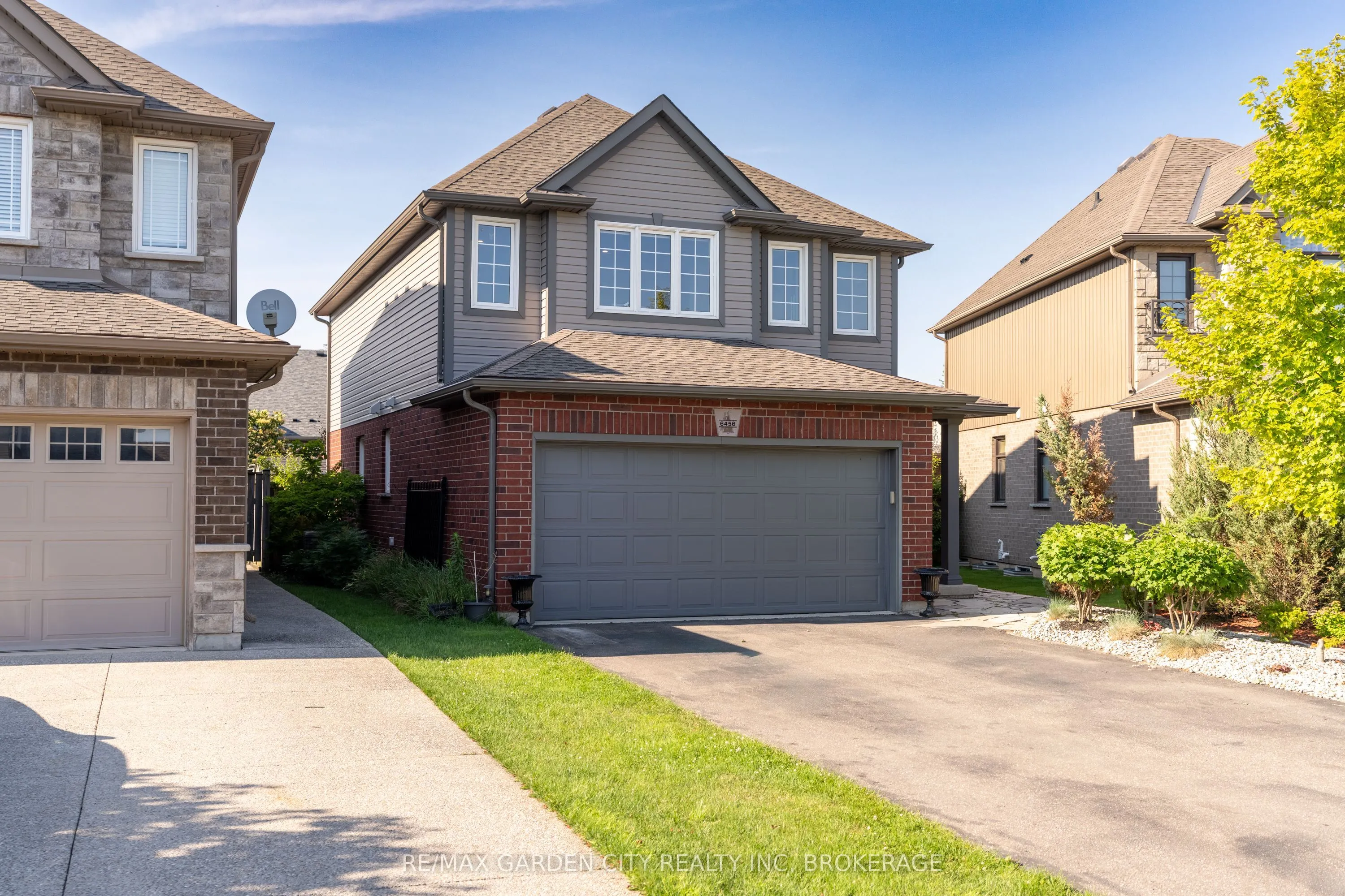 6456 Armelina Crescent