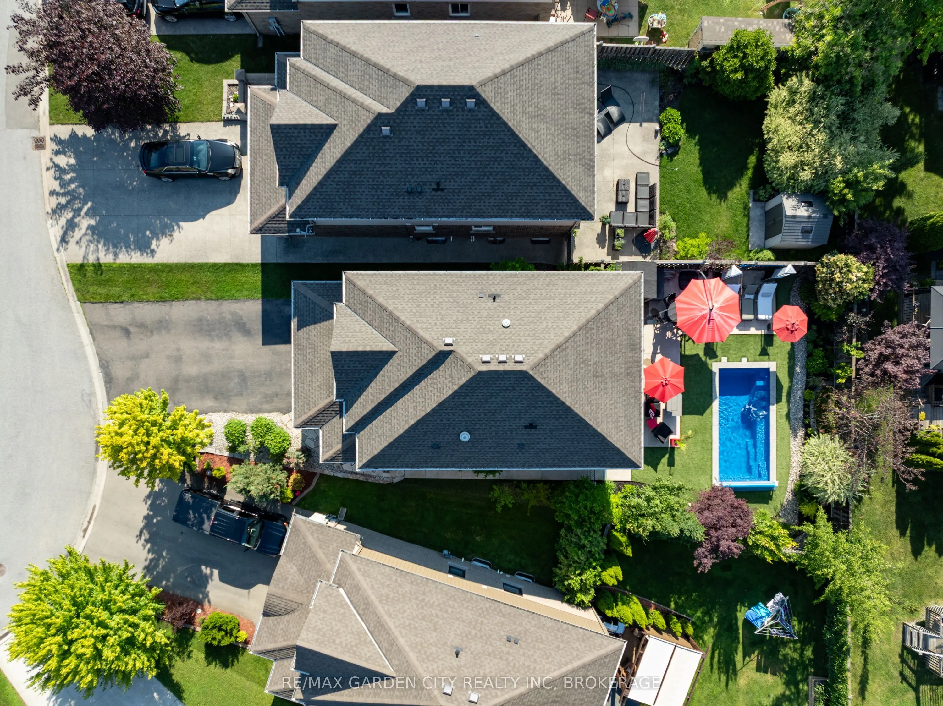 6456 Armelina Crescent