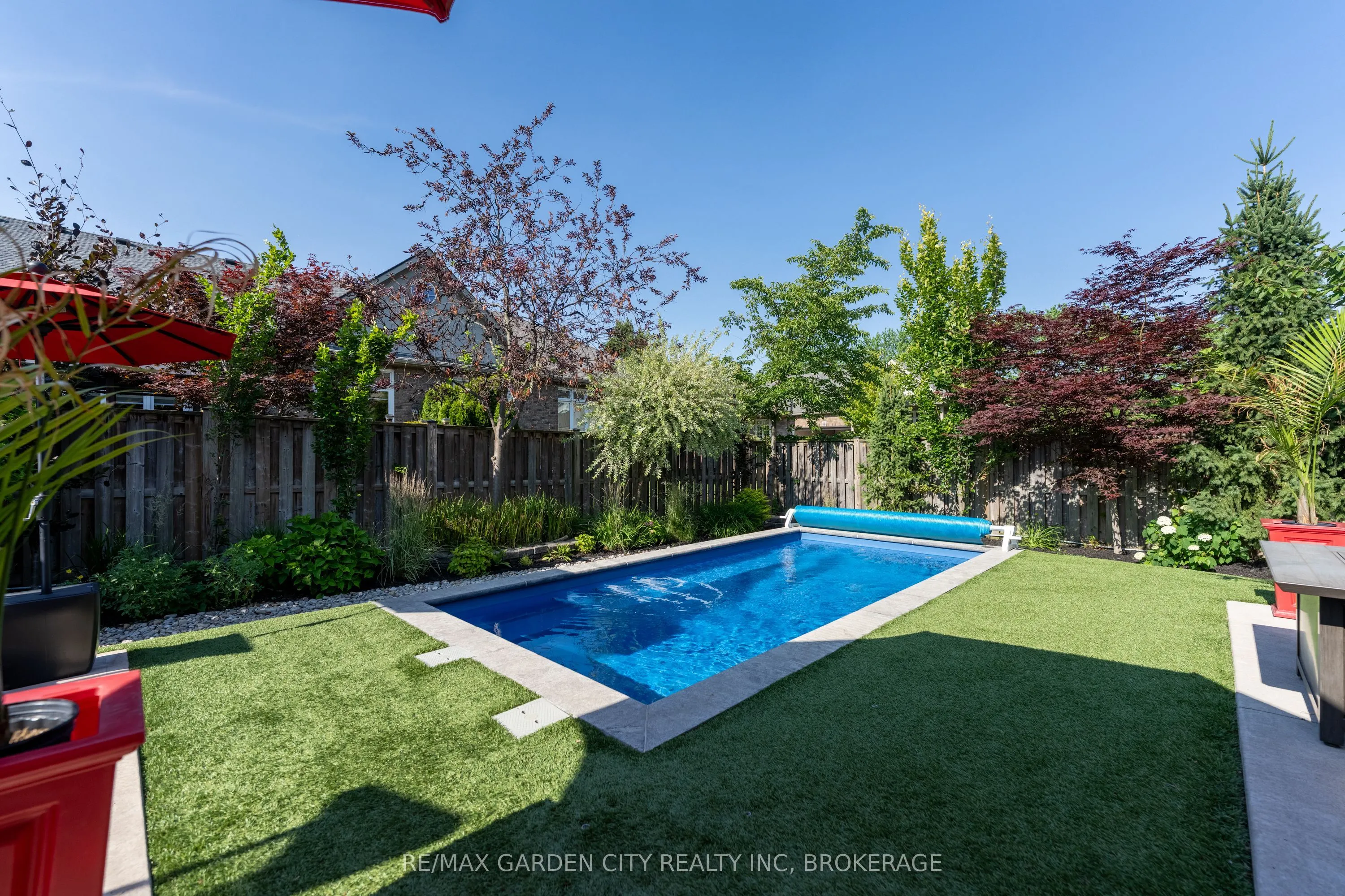 6456 Armelina Crescent