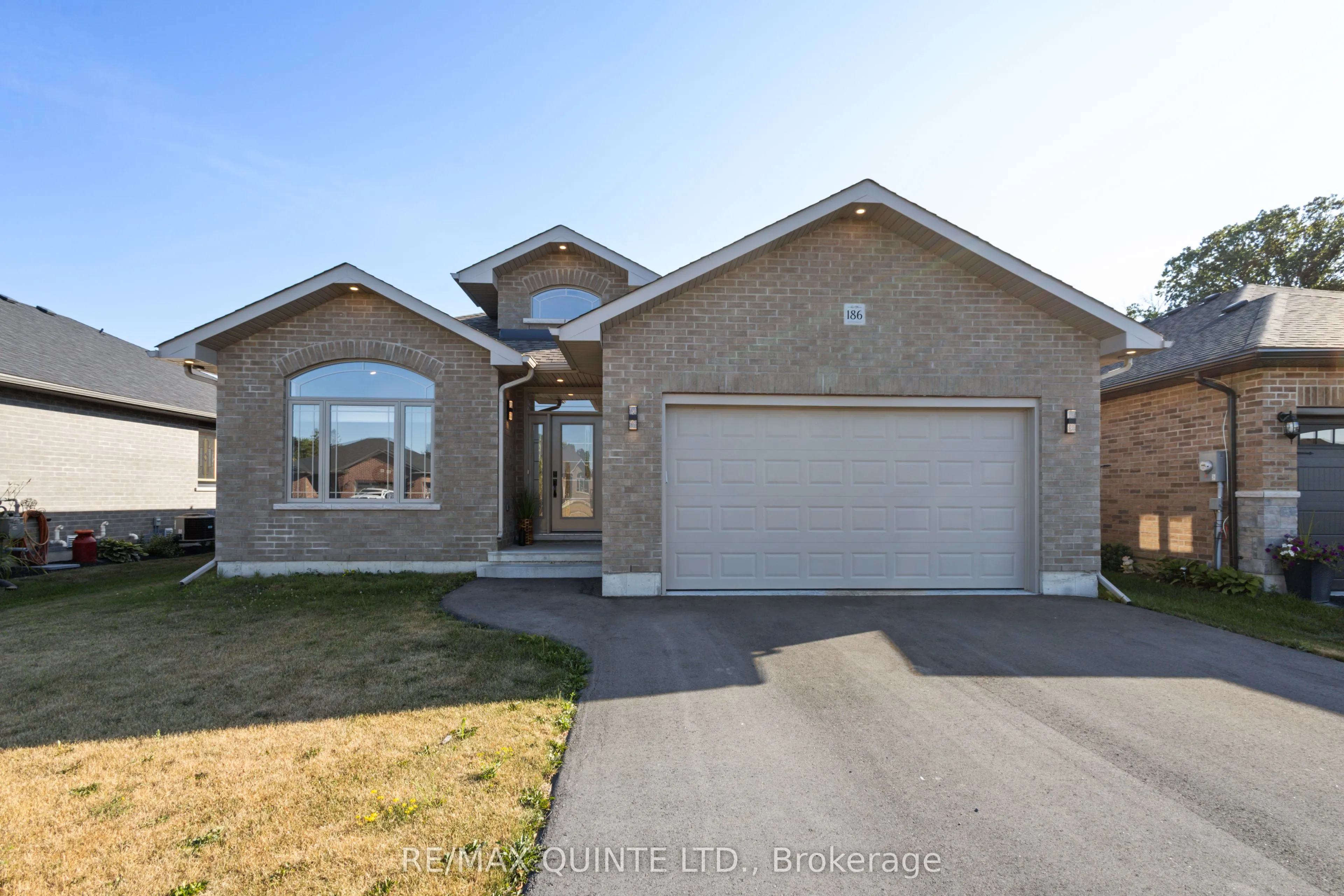 186 Cherrywood Parkway