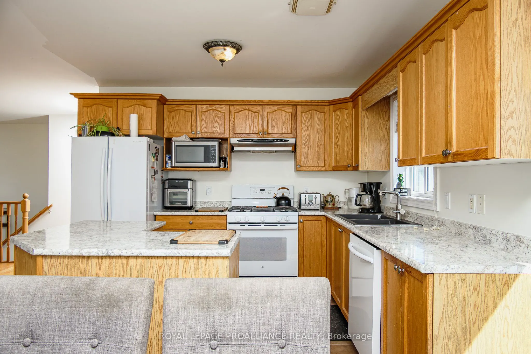 11 Jason Crescent