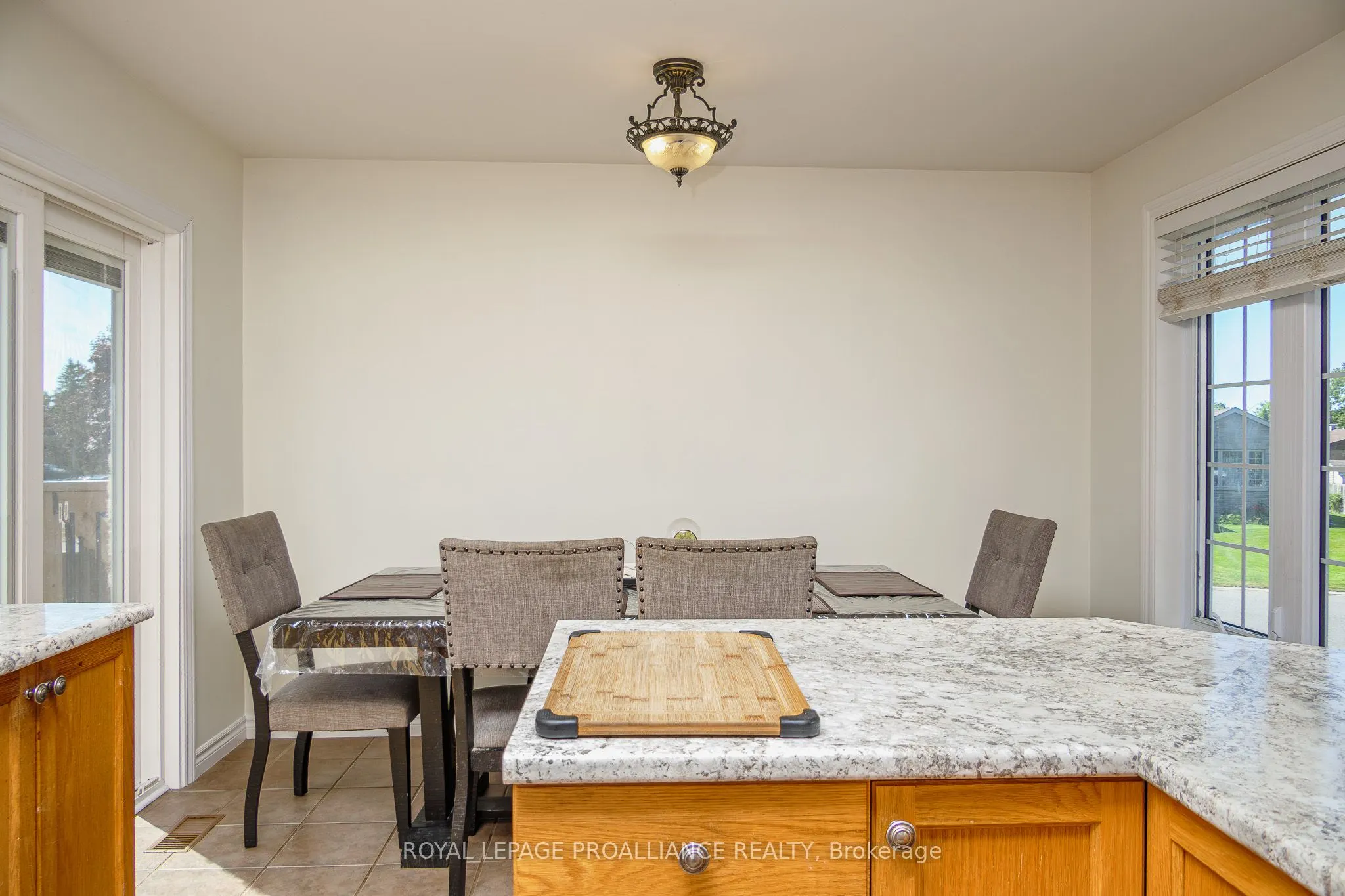 11 Jason Crescent