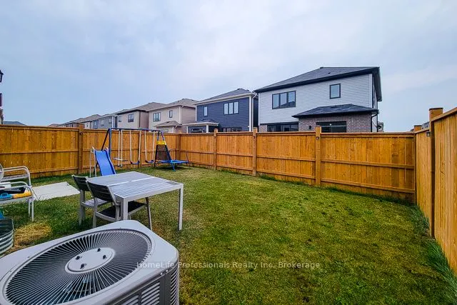 73 Lillian Way