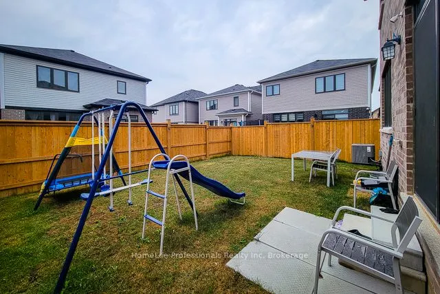 73 Lillian Way